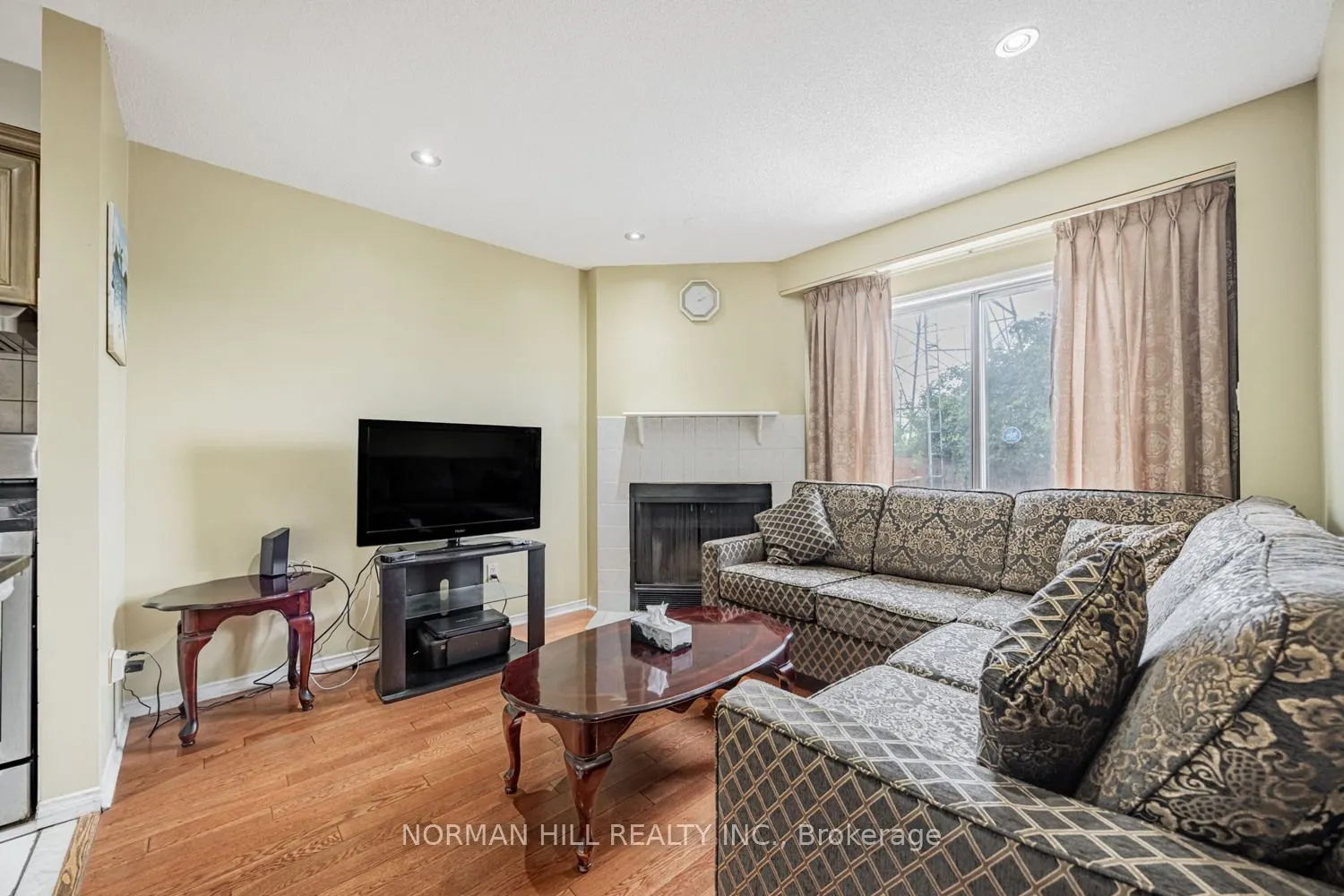 356 Laurentian Avenue