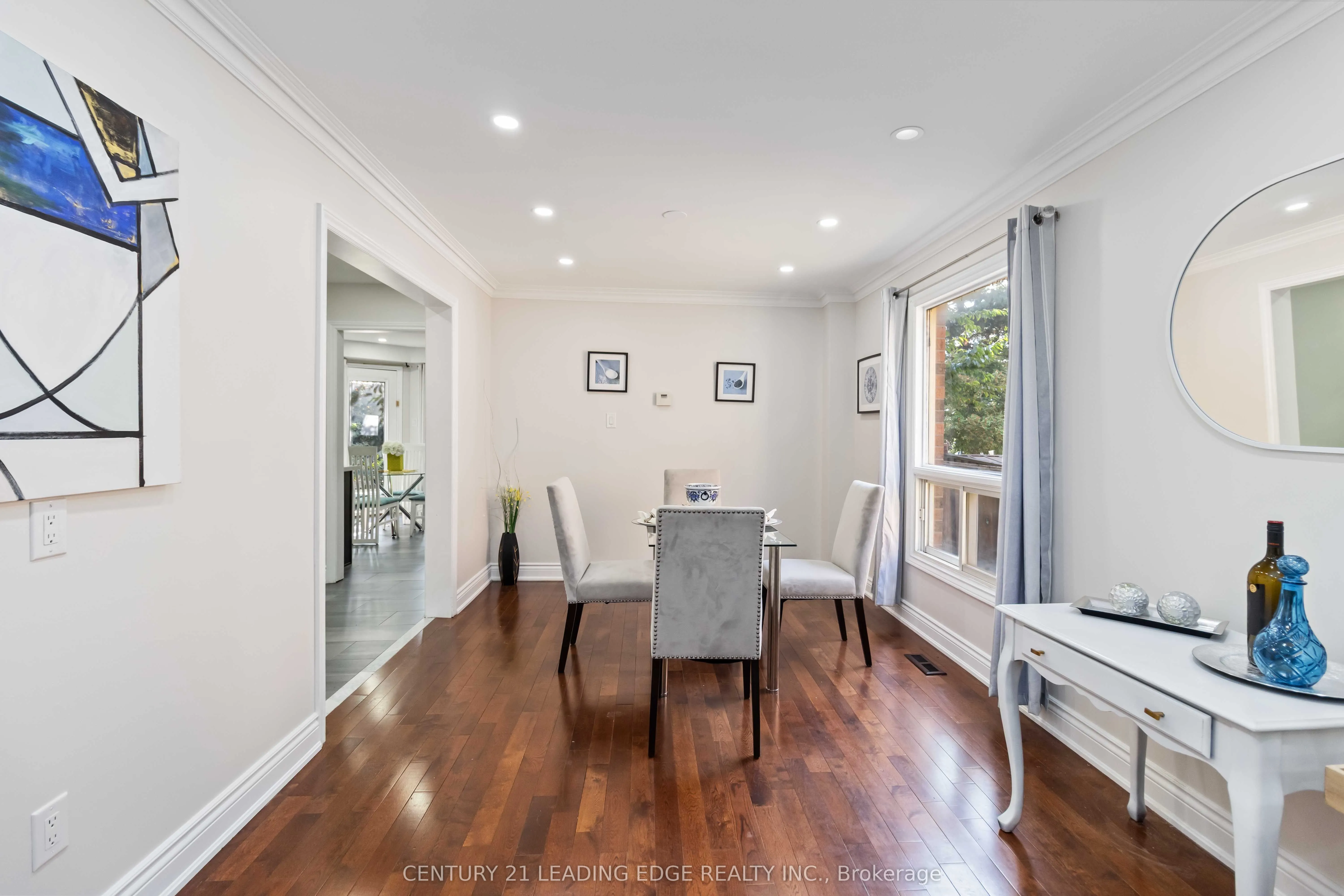 5201 CHAMPLAIN Trail