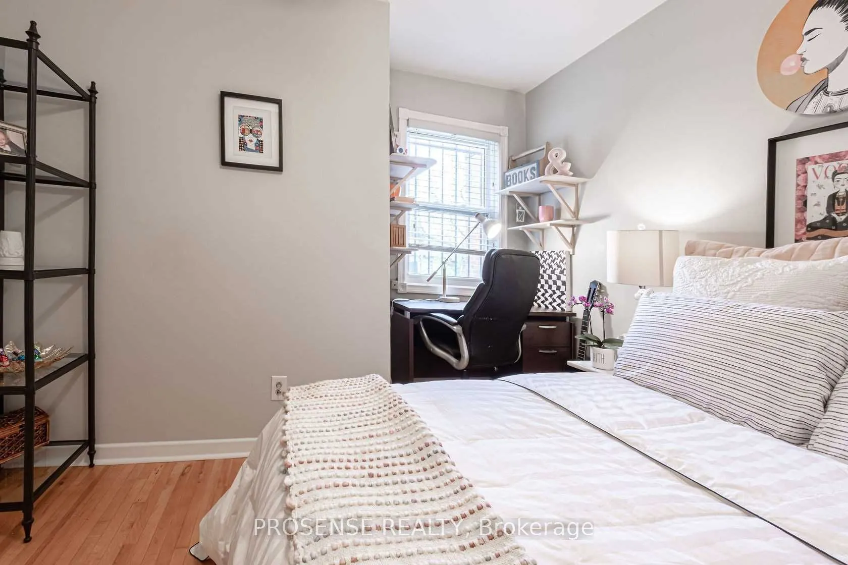 5168 Dundas Street W