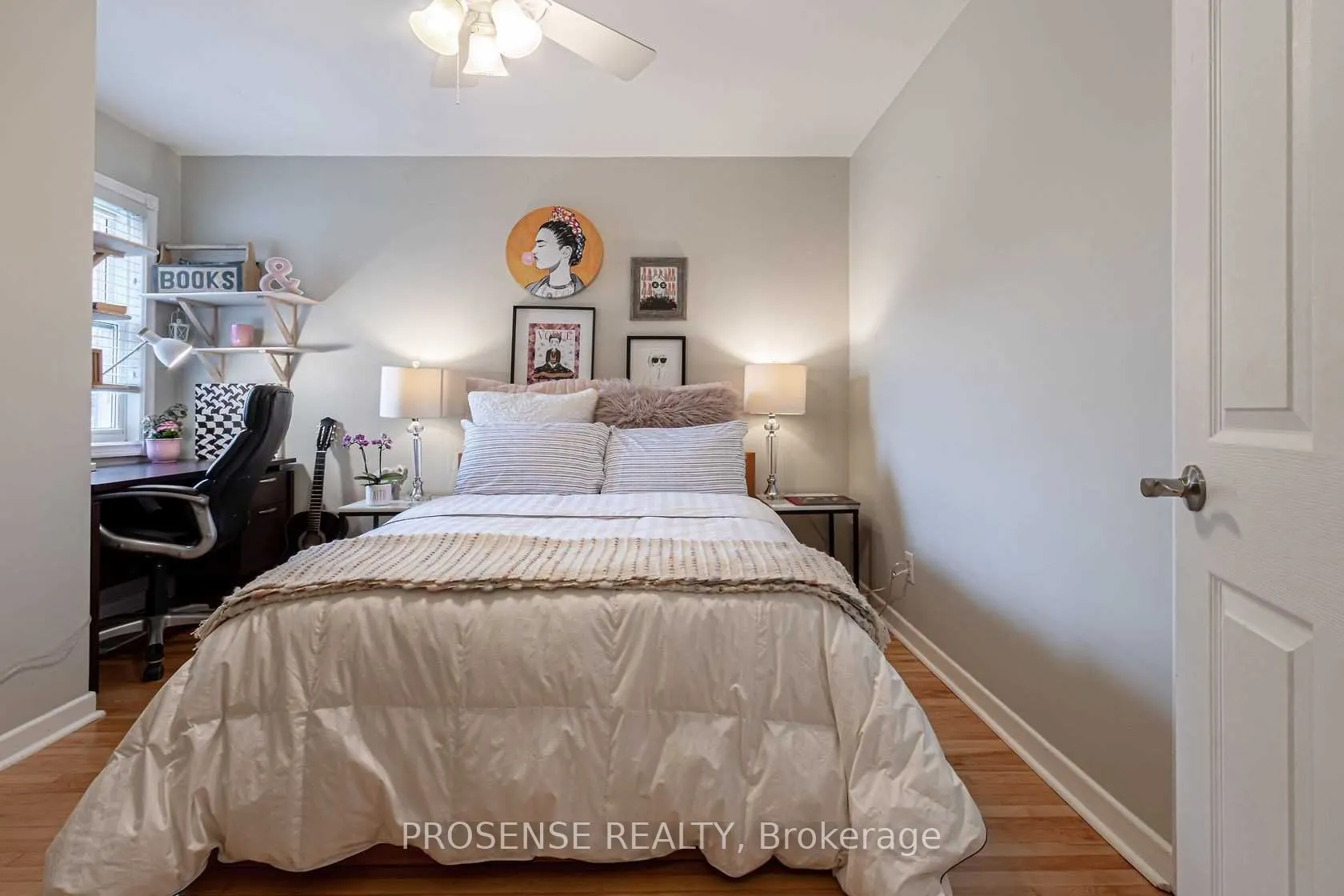 5168 Dundas Street W