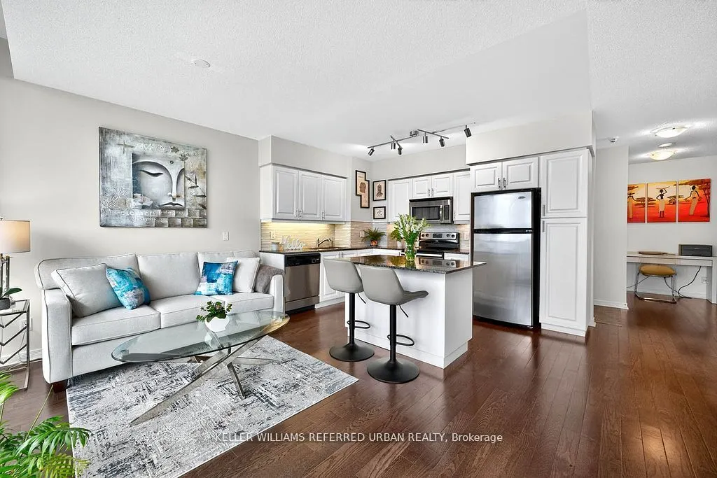 15 Legion Road, #2305