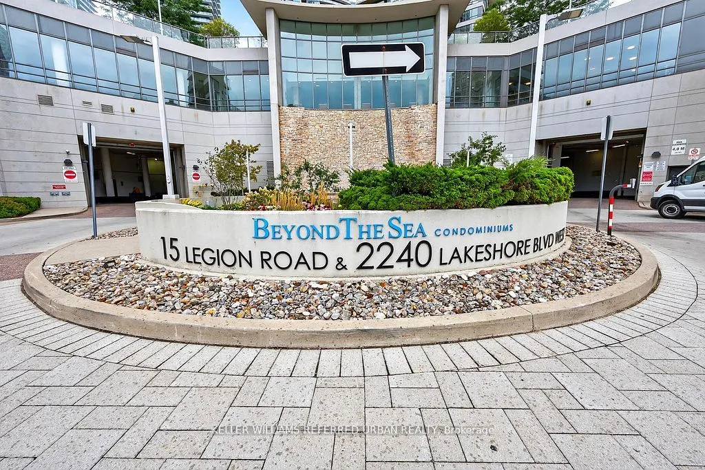 15 Legion Road, #2305