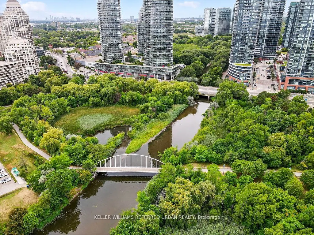 15 Legion Road, #2305