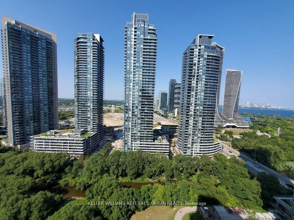 15 Legion Road, #2305