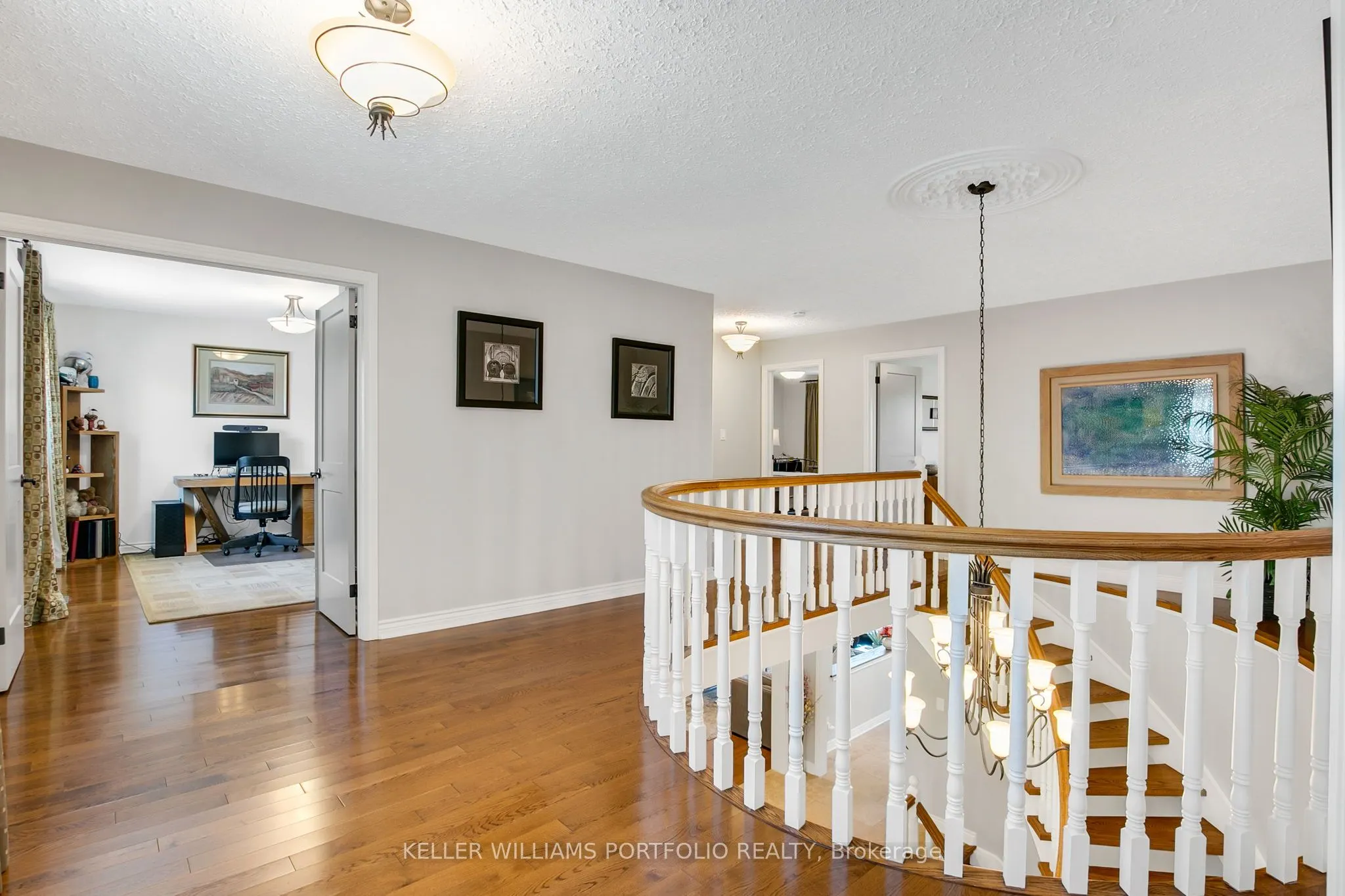 56 Jopling Avenue N