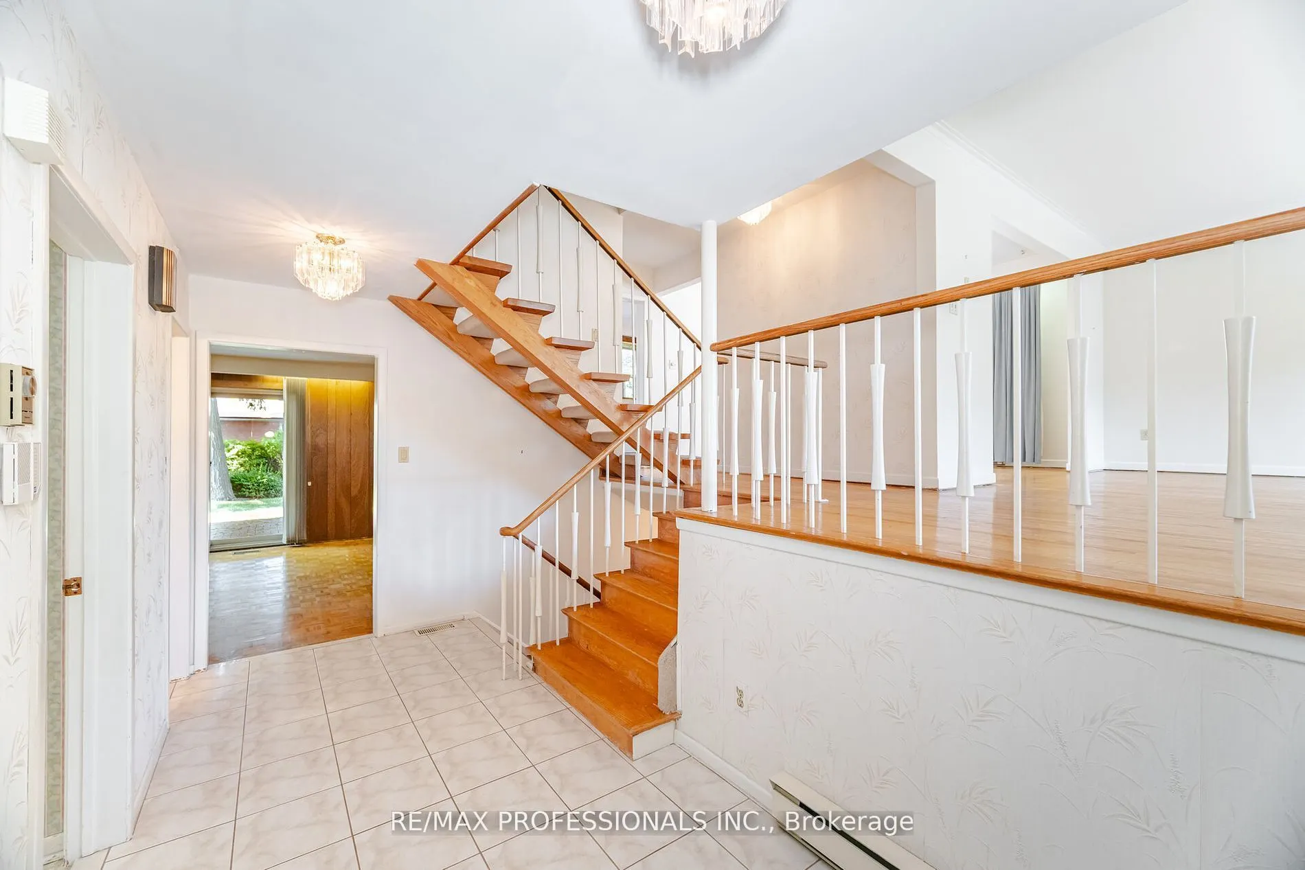 3667 Beechollow Crescent