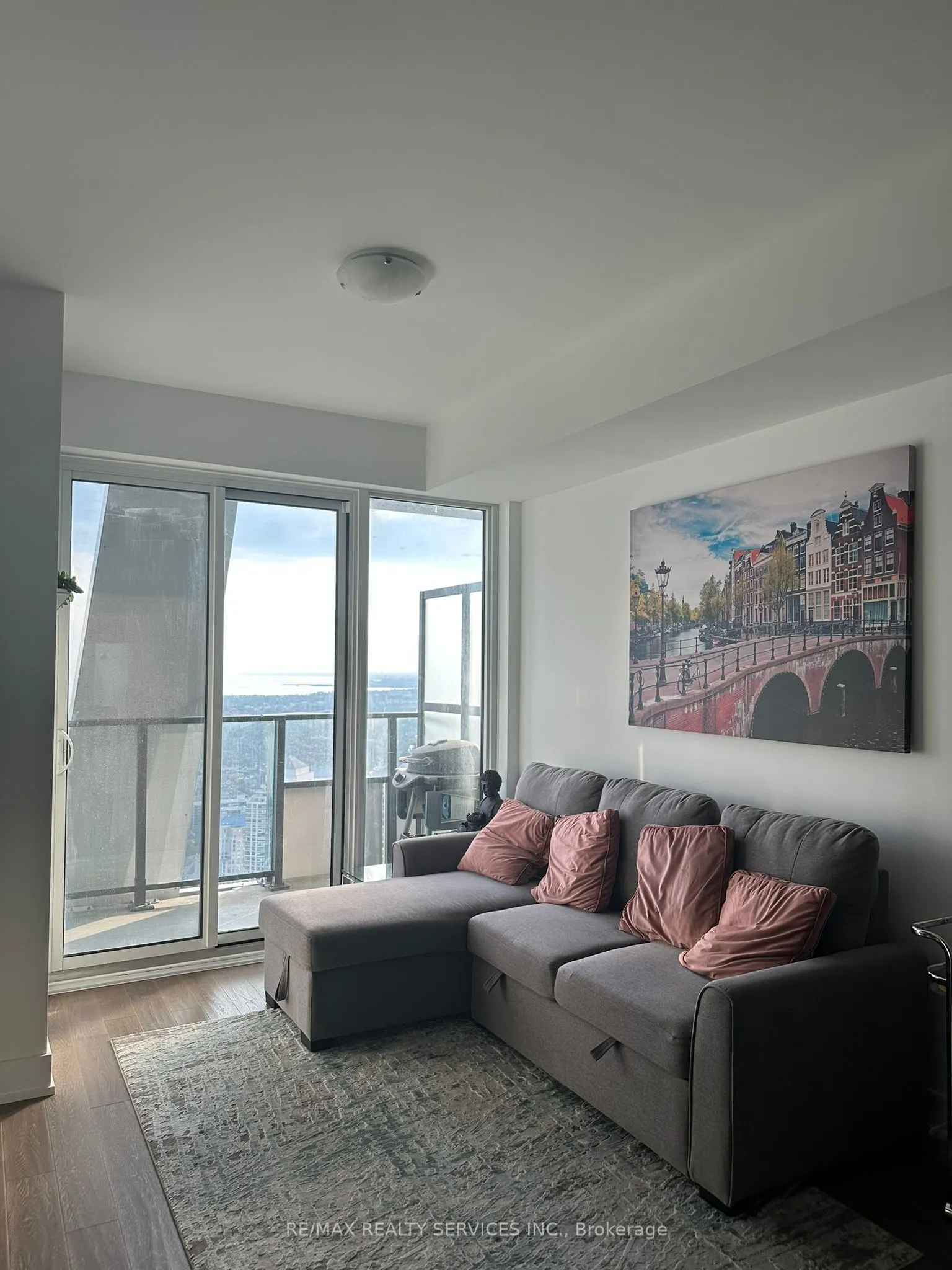 30 Shore Breeze Drive, #5009