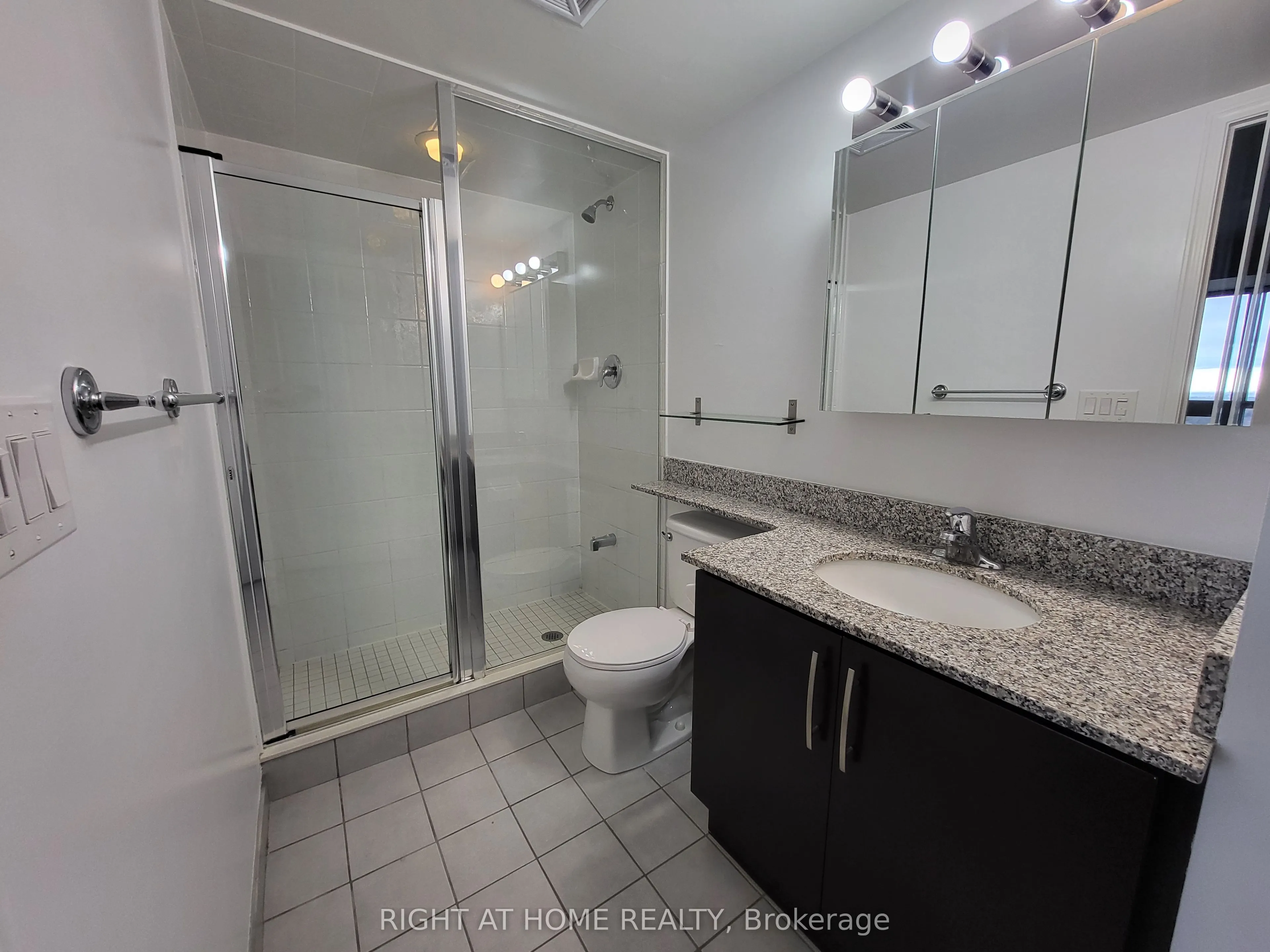 3 Michael Power Place, #1403