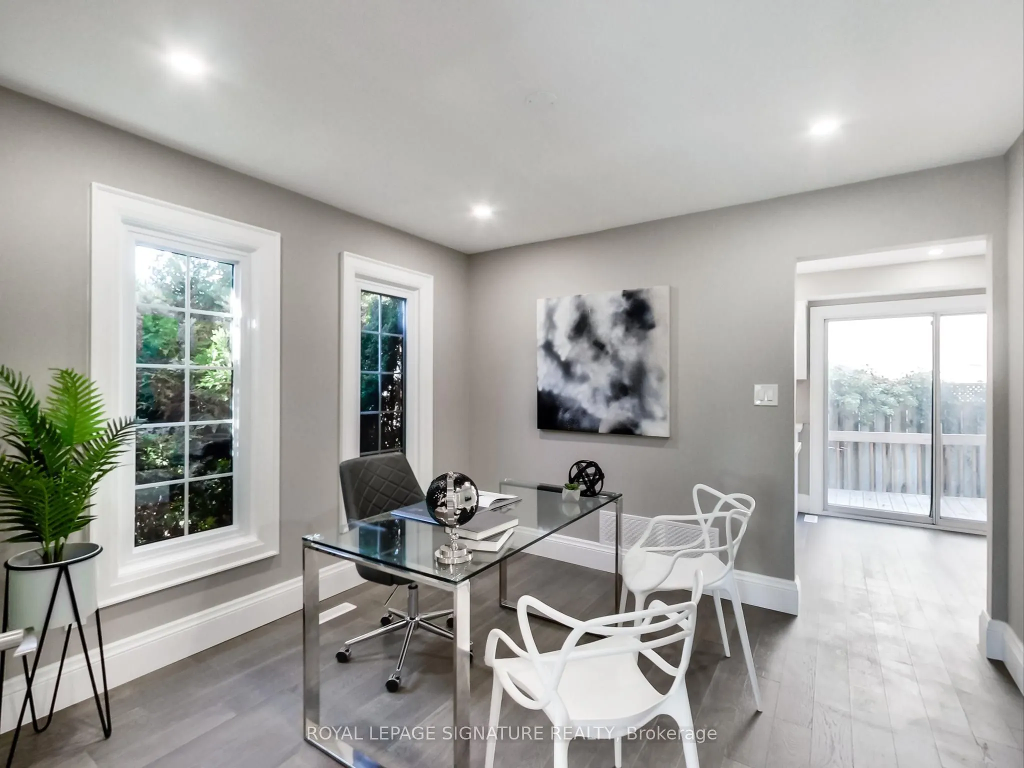 4342 Violet Road