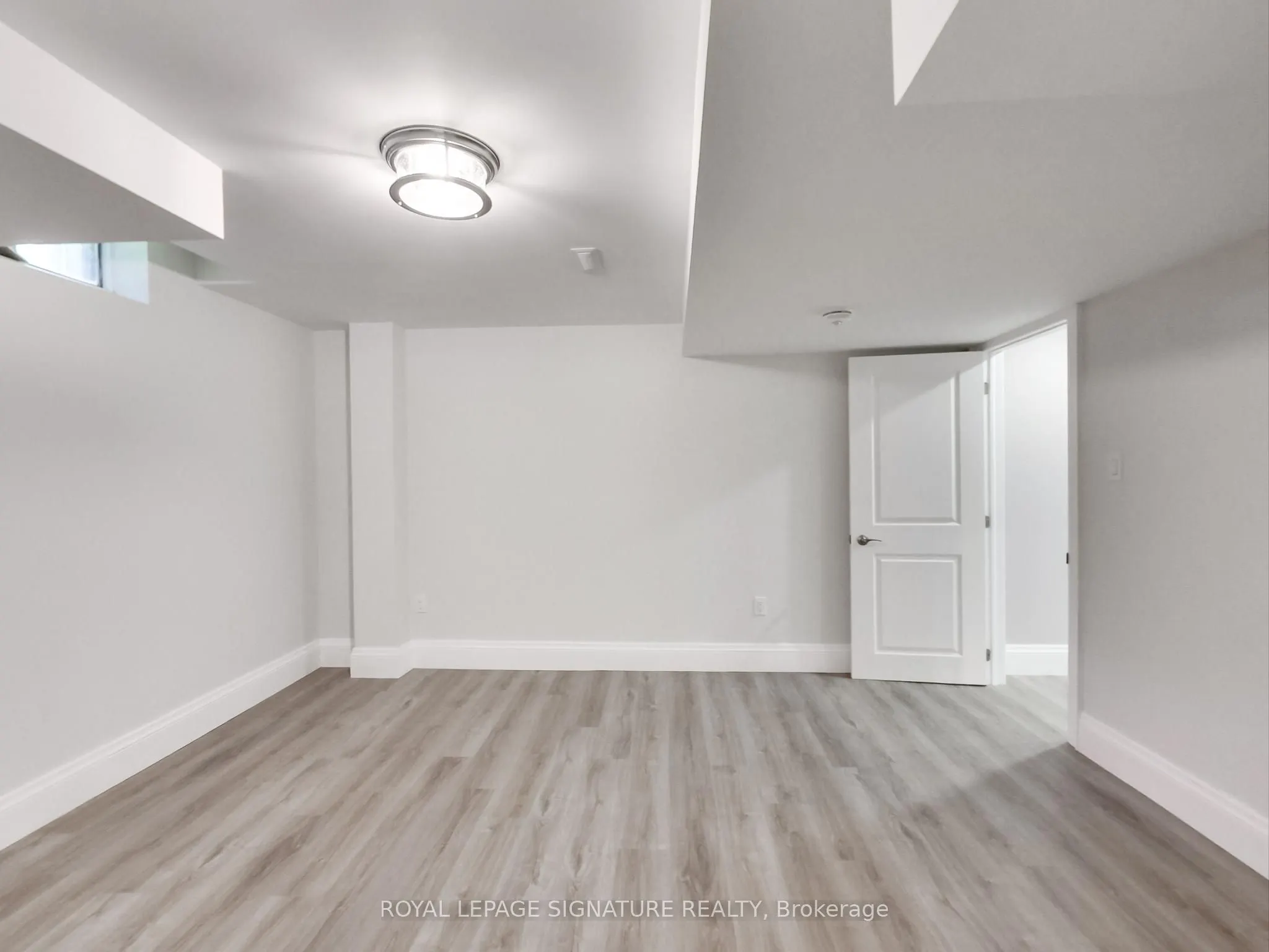 4342 Violet Road