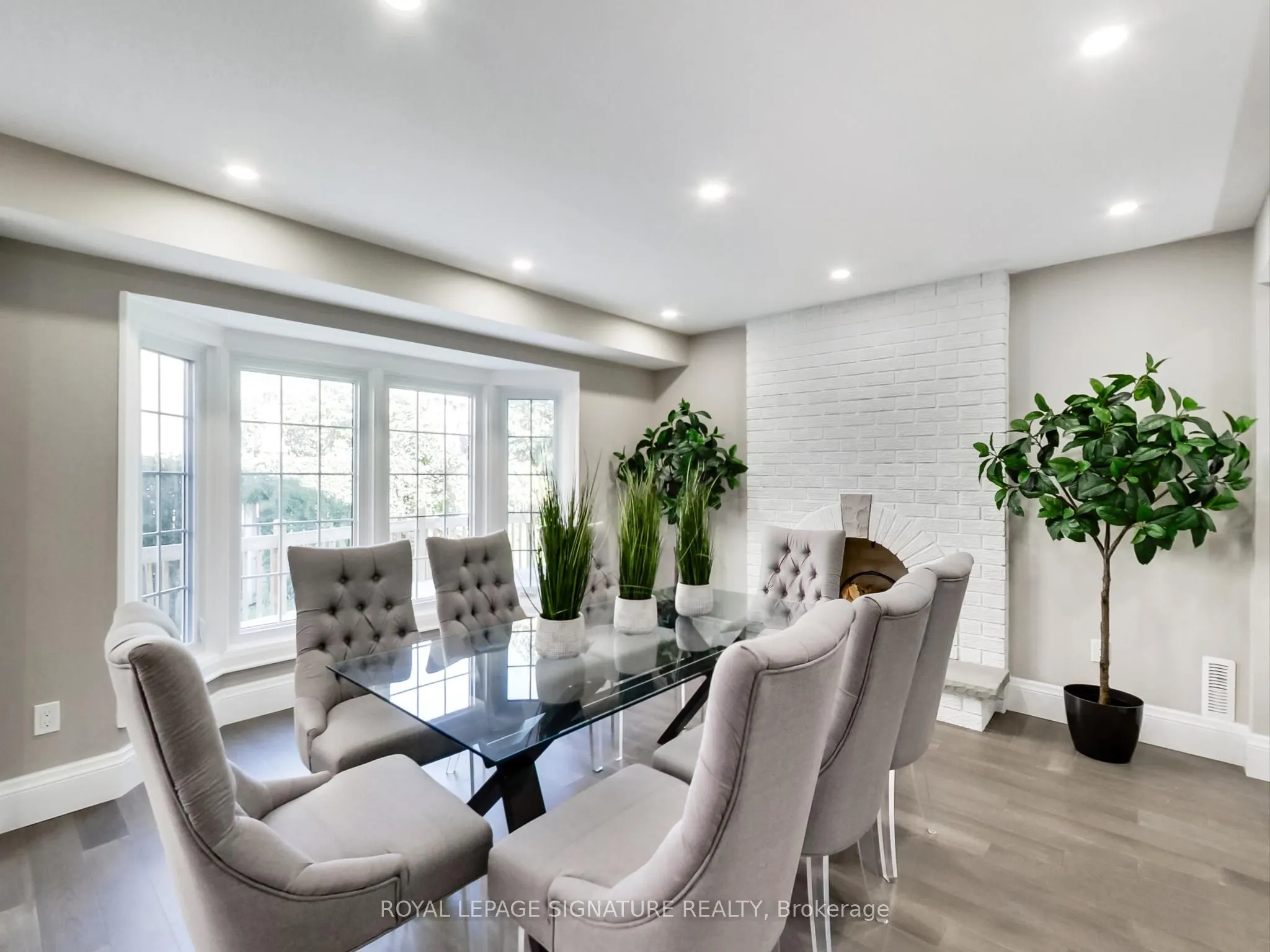 4342 Violet Road