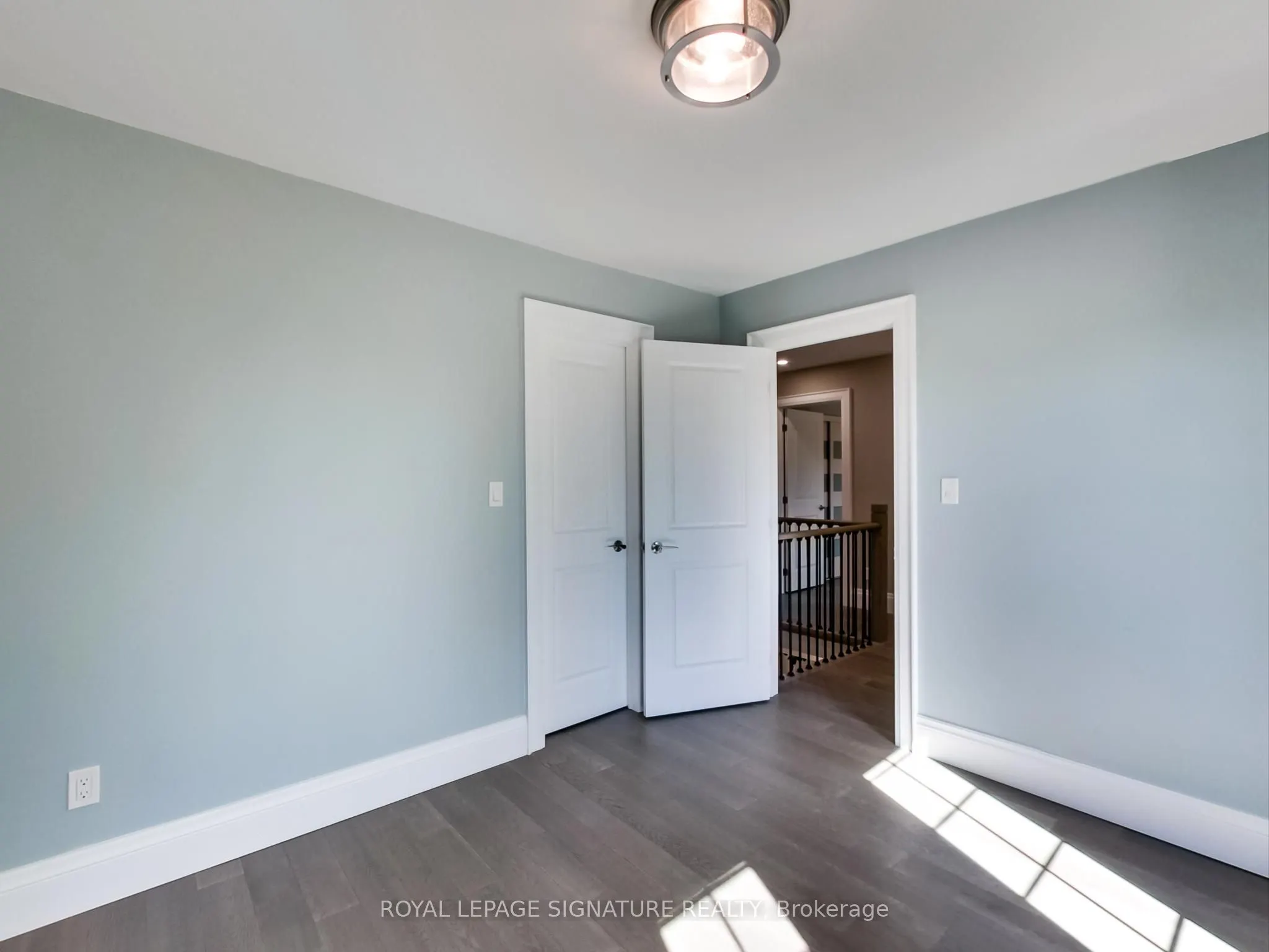 4342 Violet Road