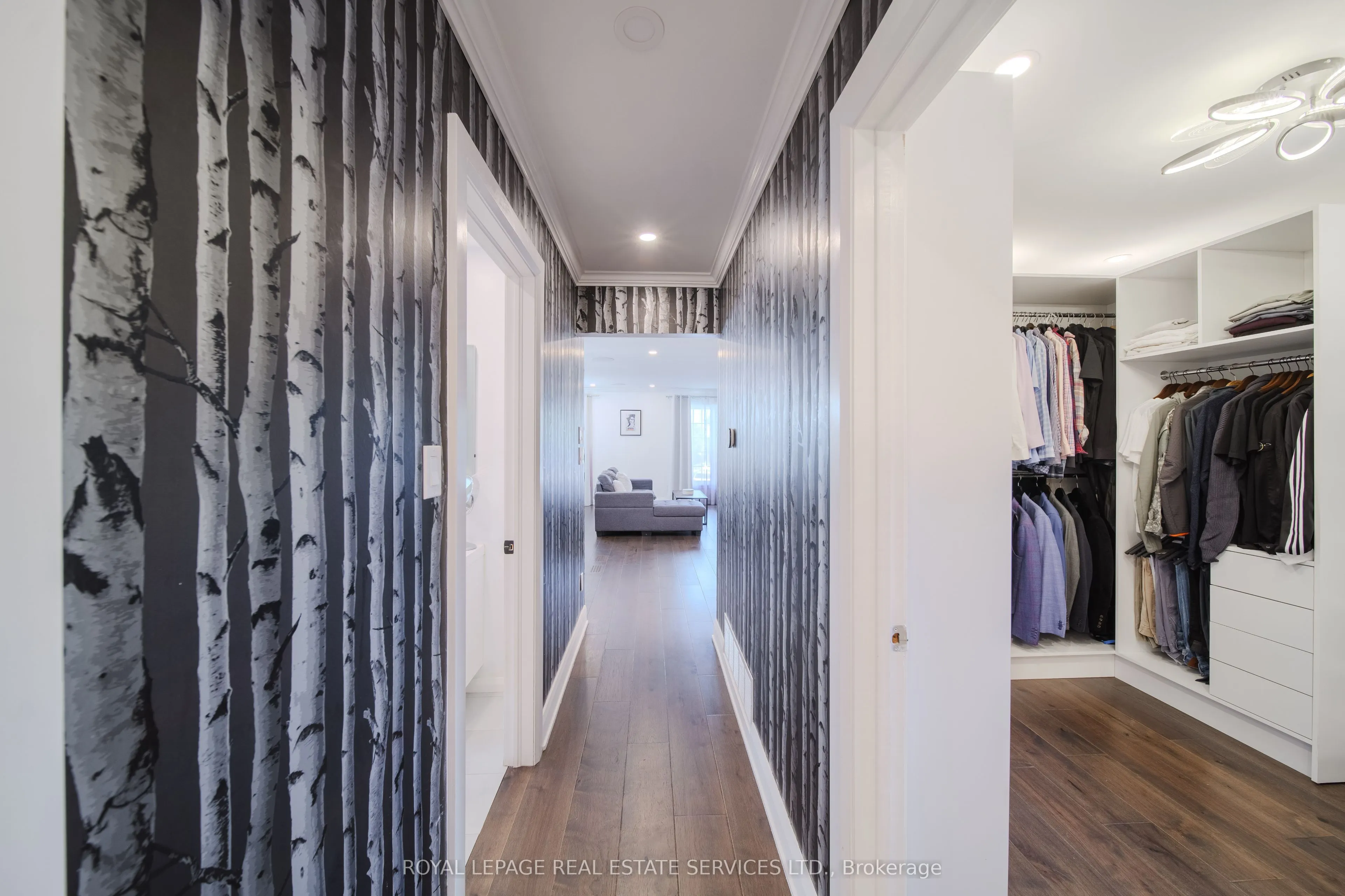 260 Oriole Court