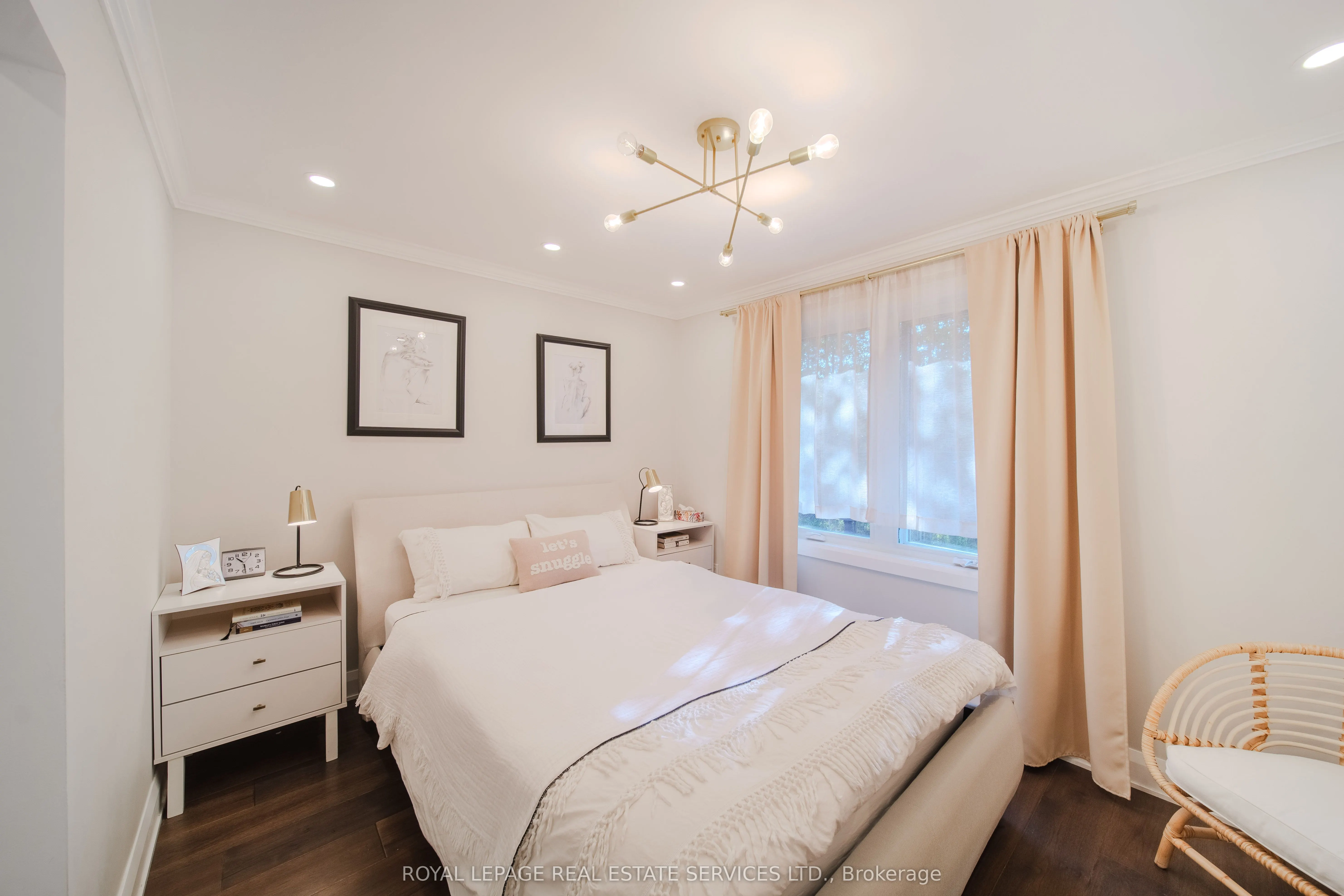 260 Oriole Court