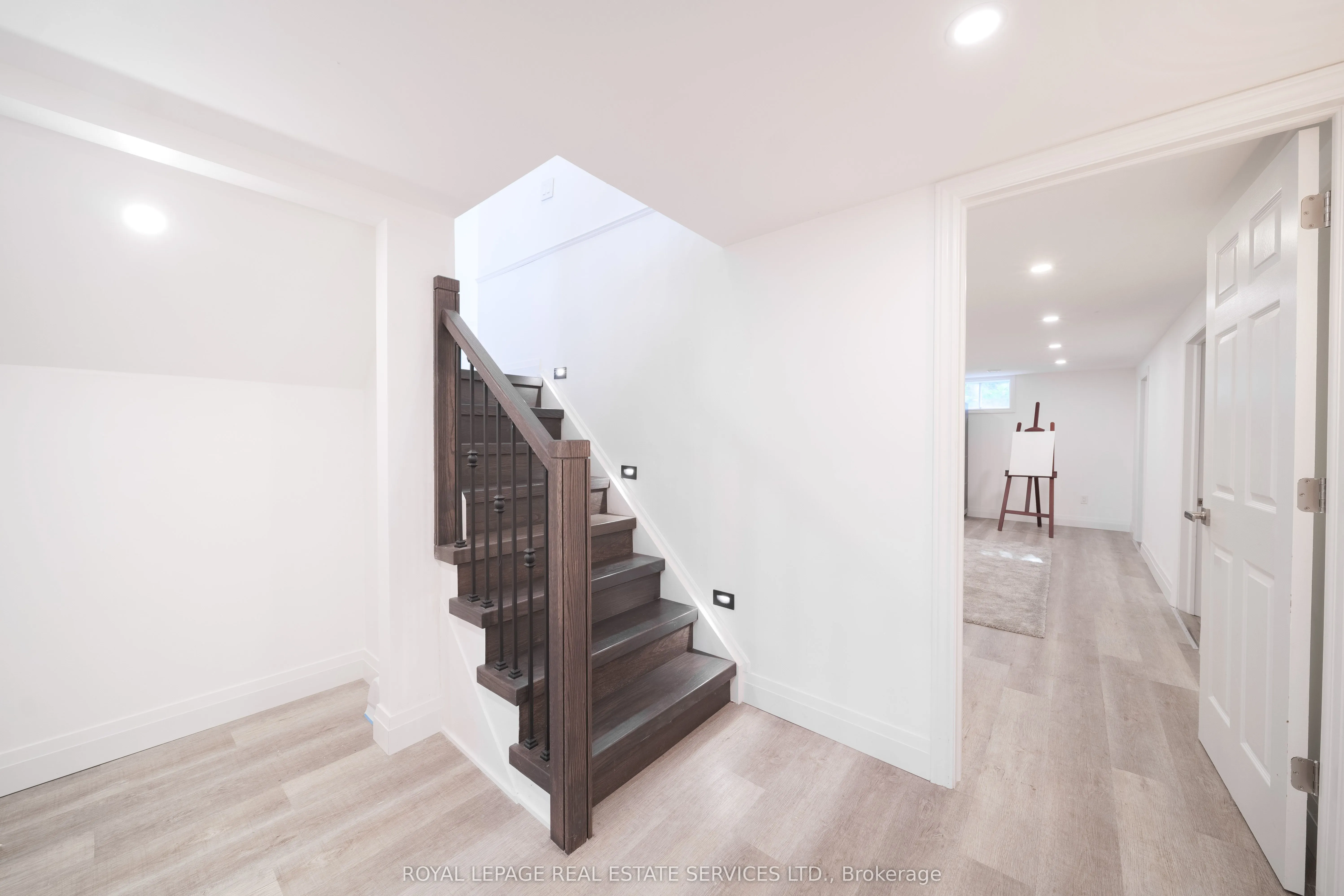 260 Oriole Court