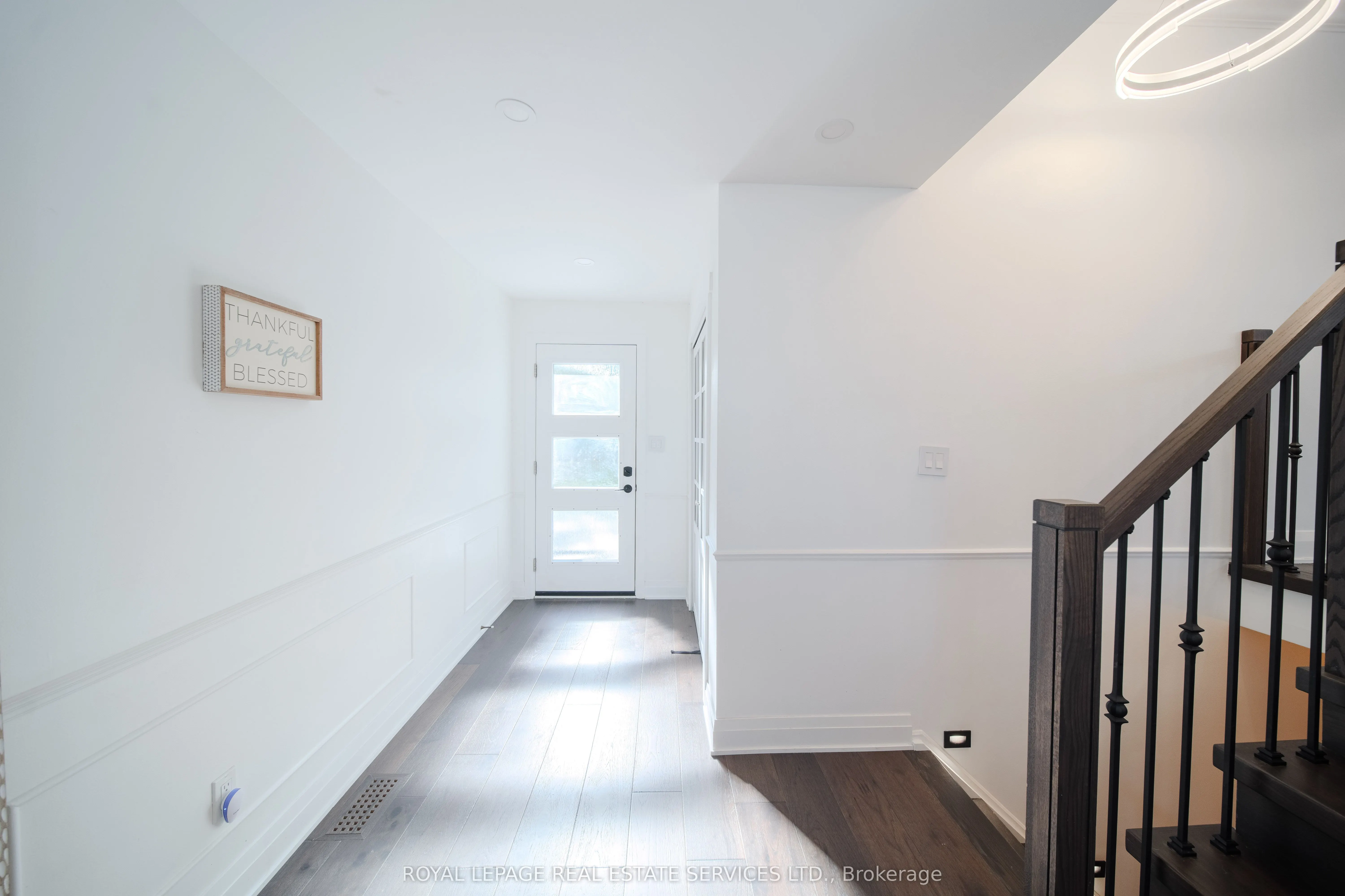 260 Oriole Court