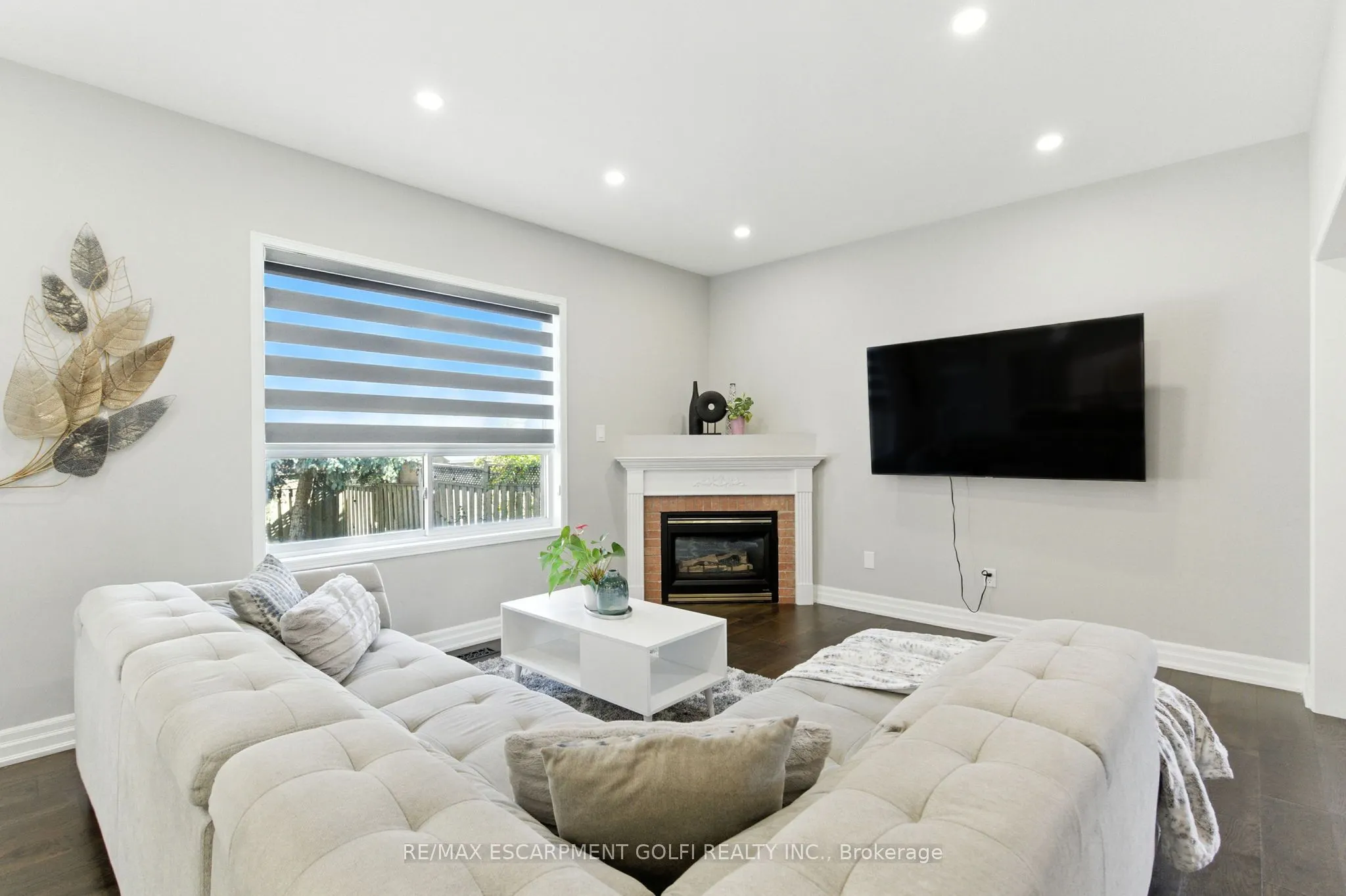 65 Twin Willow Crescent