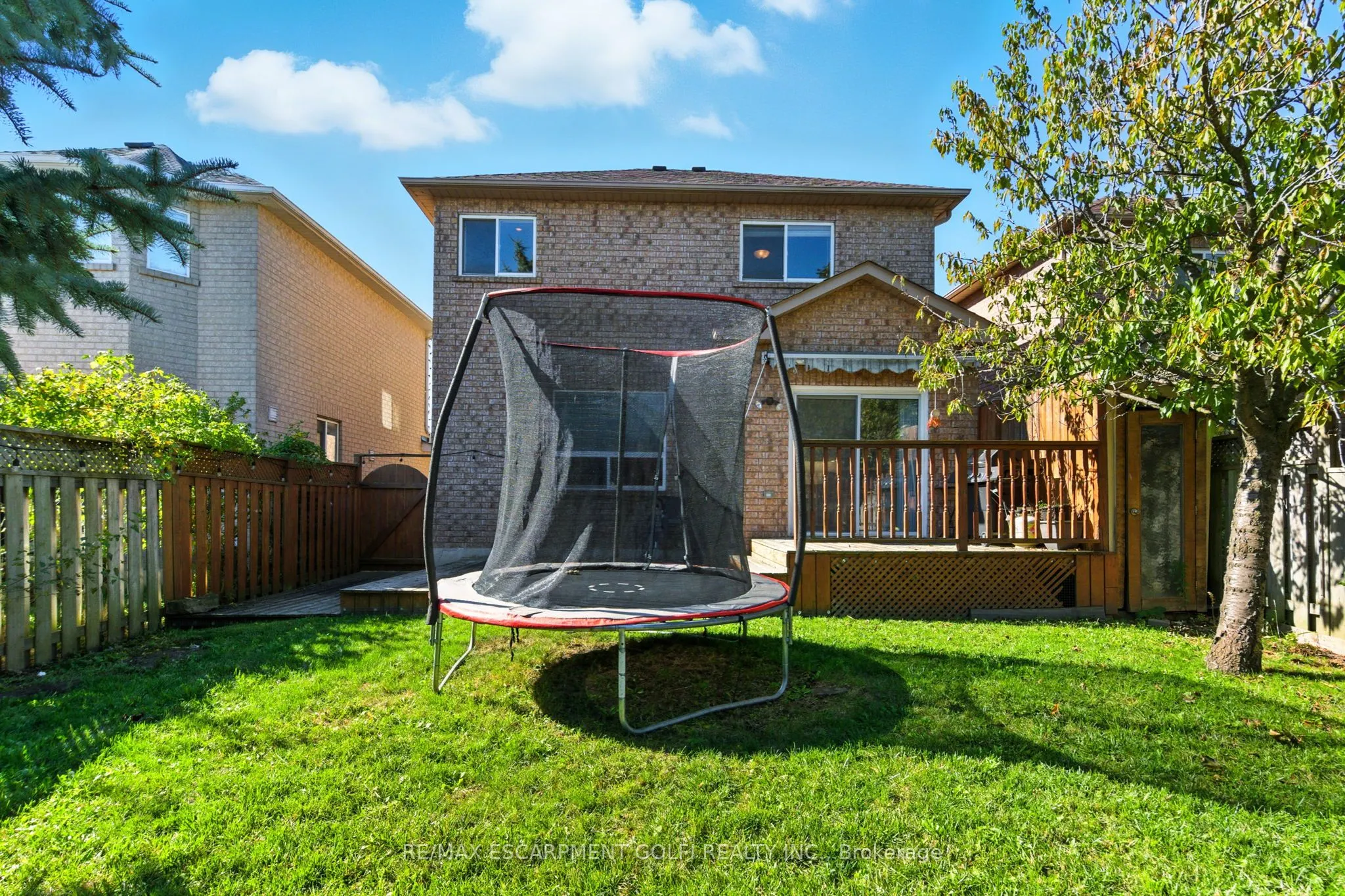 65 Twin Willow Crescent