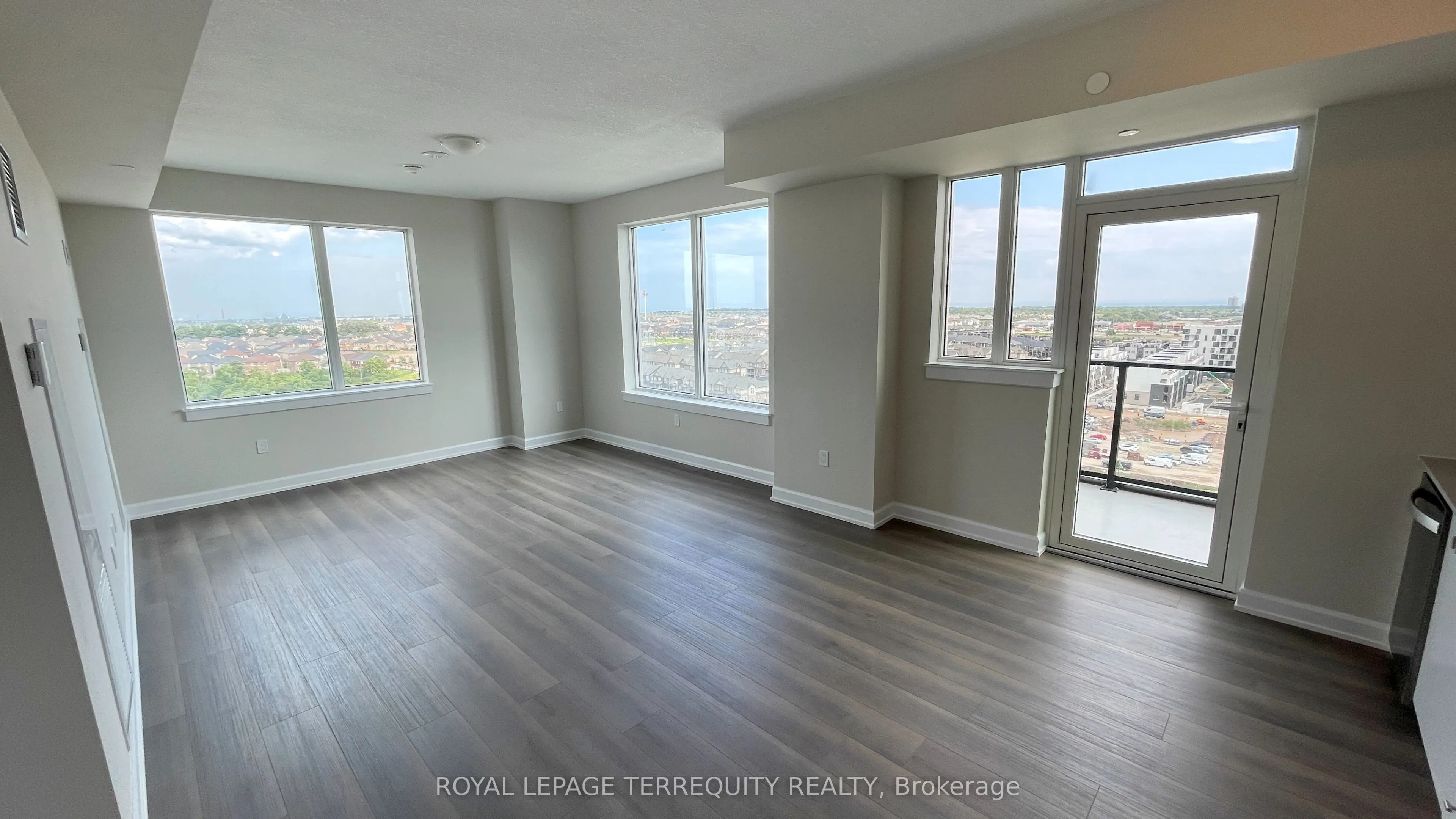 3200 William Coltson Avenue, #1202