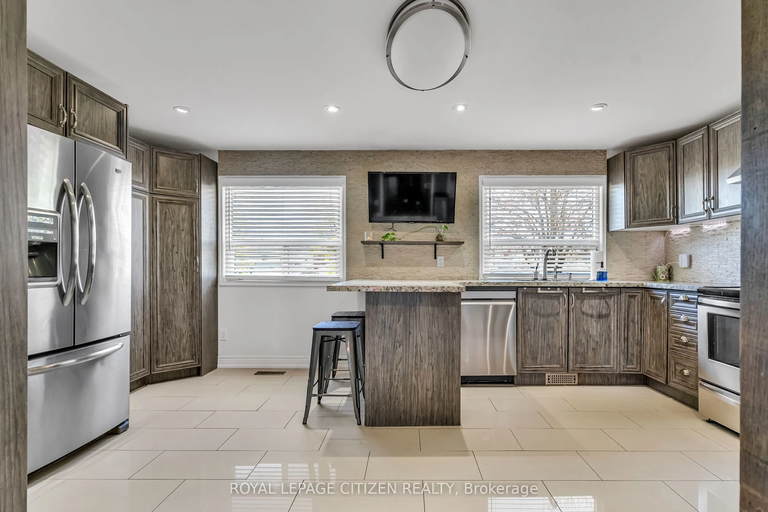 7567 Wildfern Drive