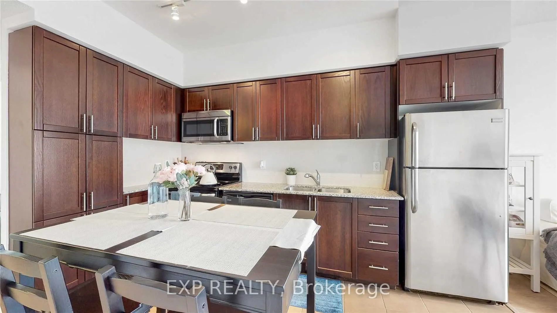 800 Lawrence Avenue W, #1919