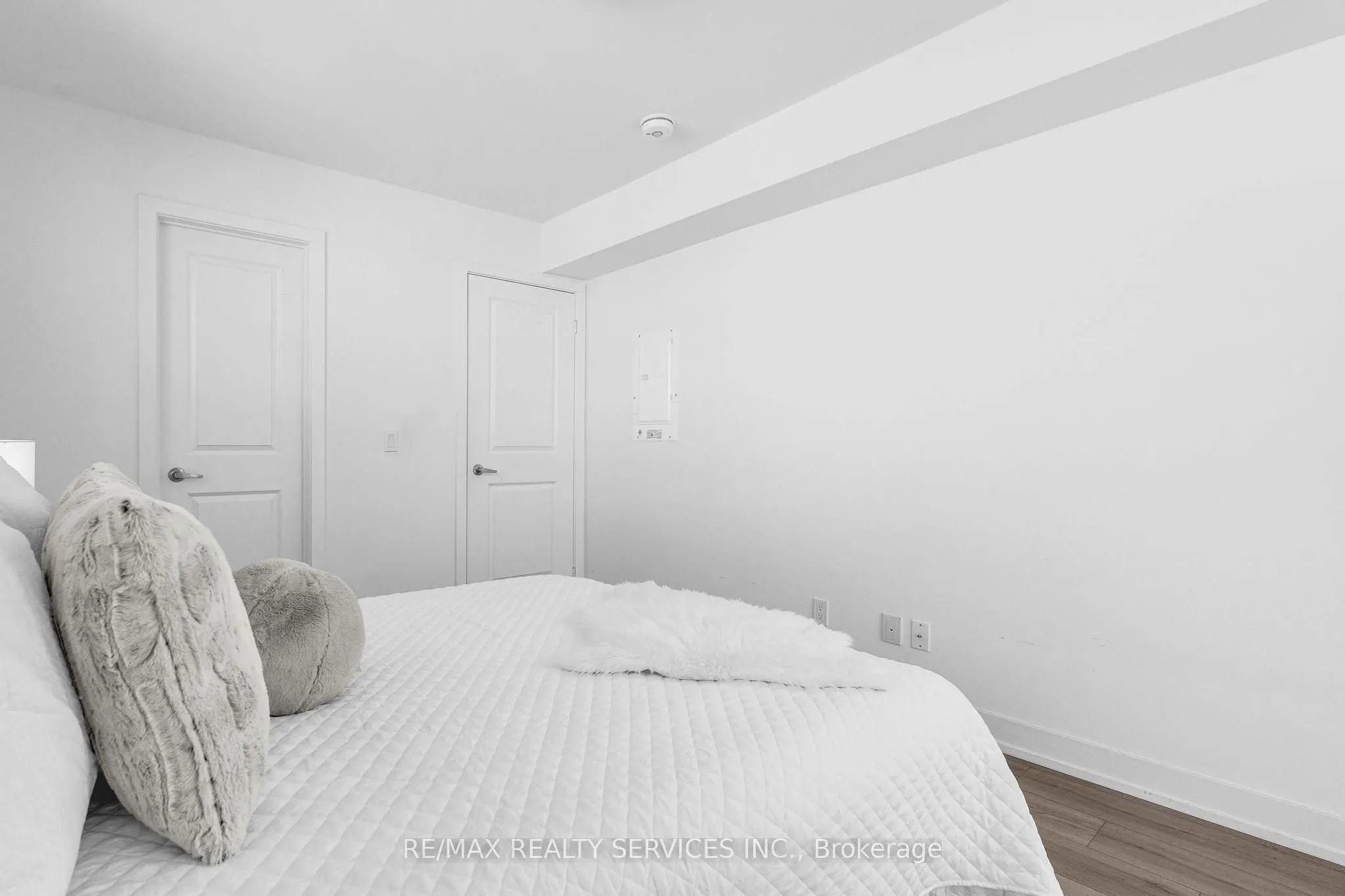 3062 Sixth Line, #342