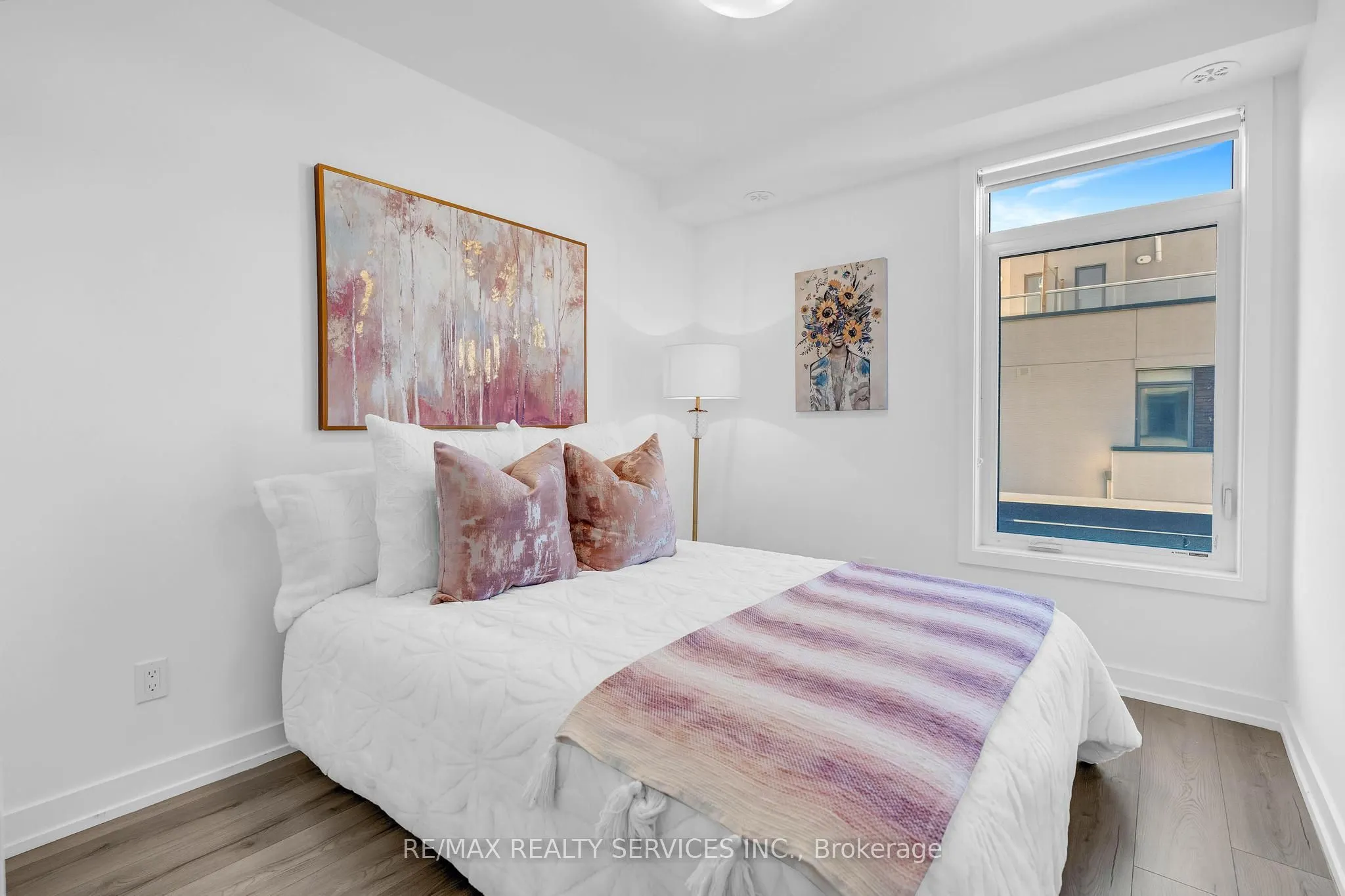 3062 Sixth Line, #342