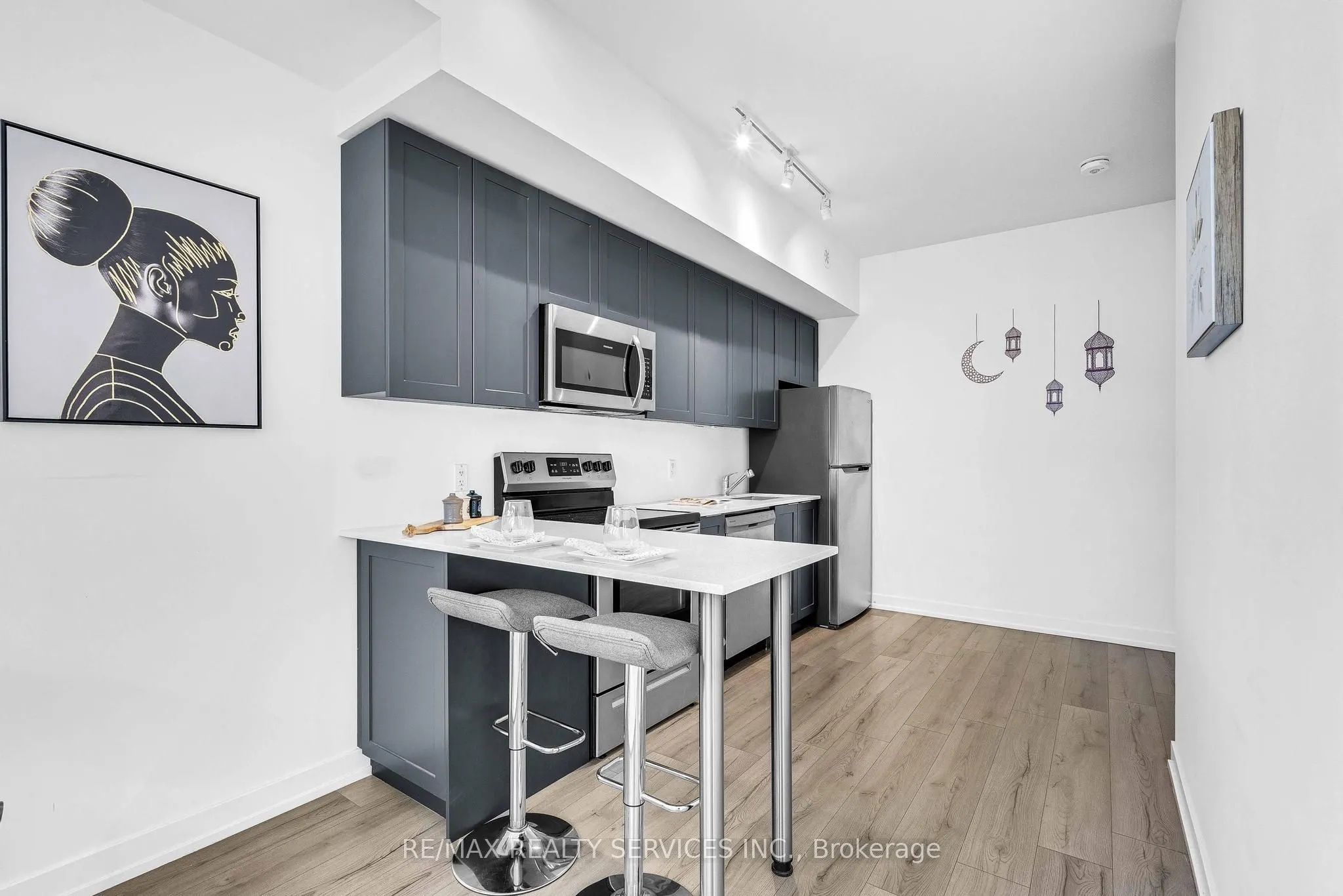3062 Sixth Line, #342
