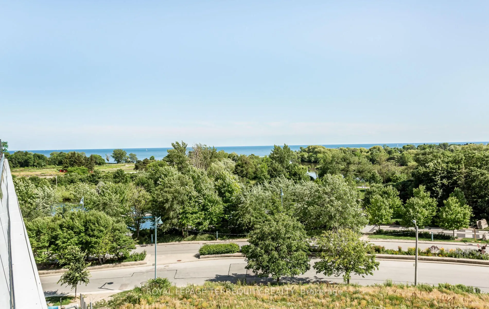 30 Shore Breeze Drive, #422