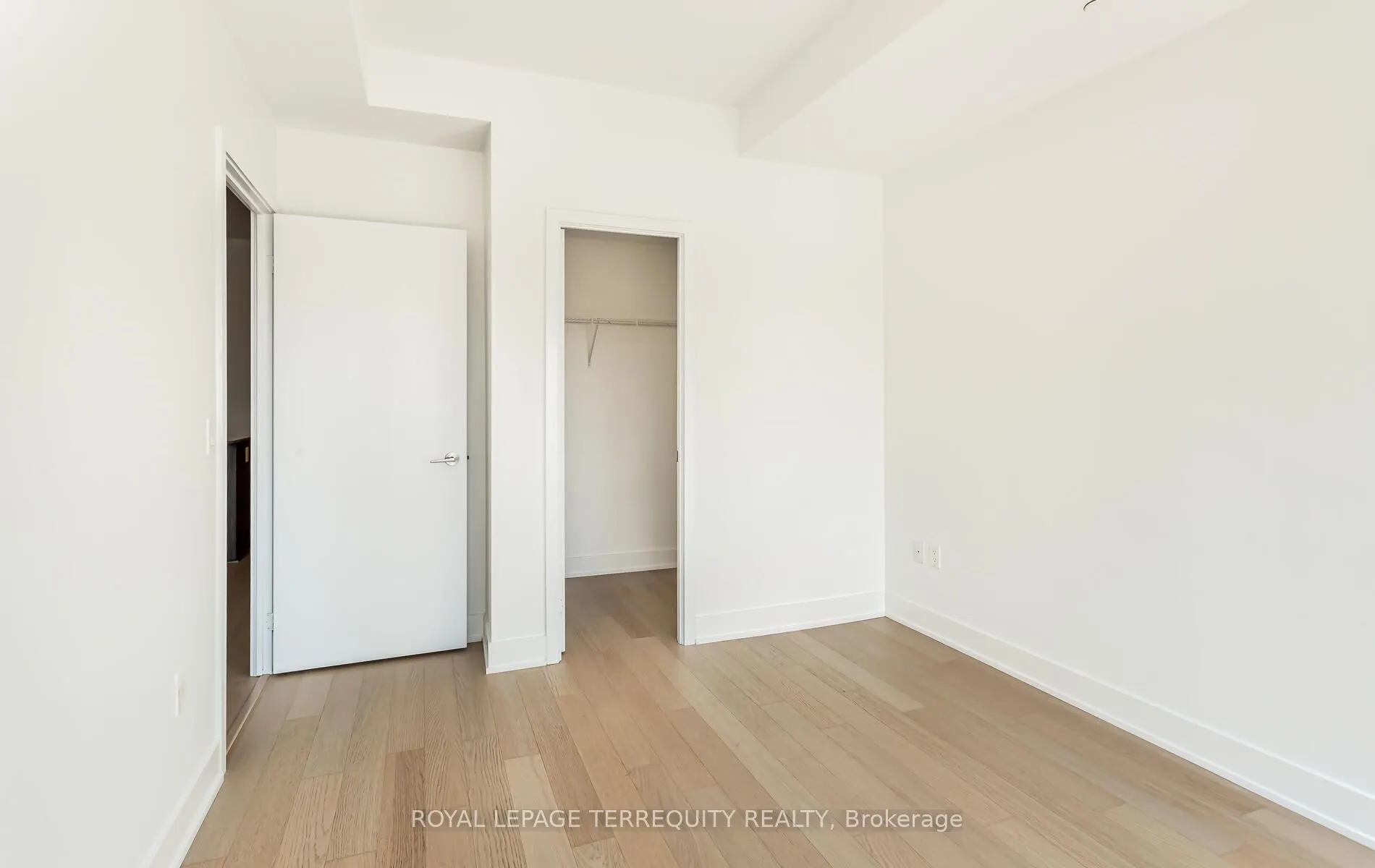 30 Shore Breeze Drive, #422