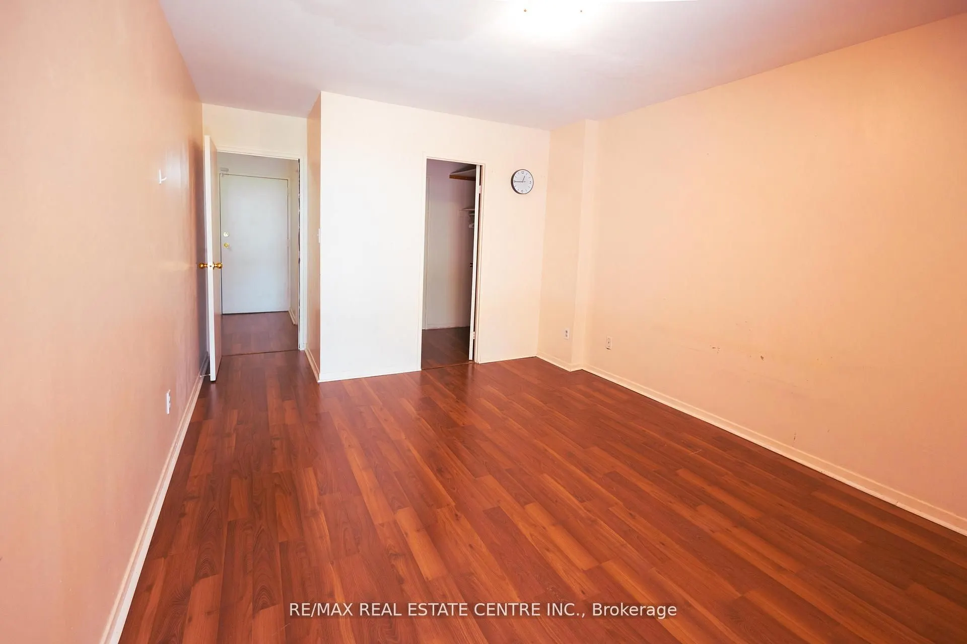 3025 THE CREDIT WOODLANDS, #250