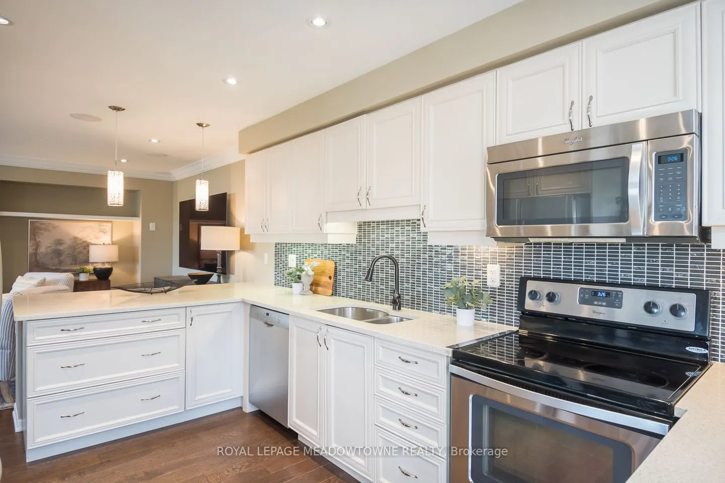 961 Nadalin Heights