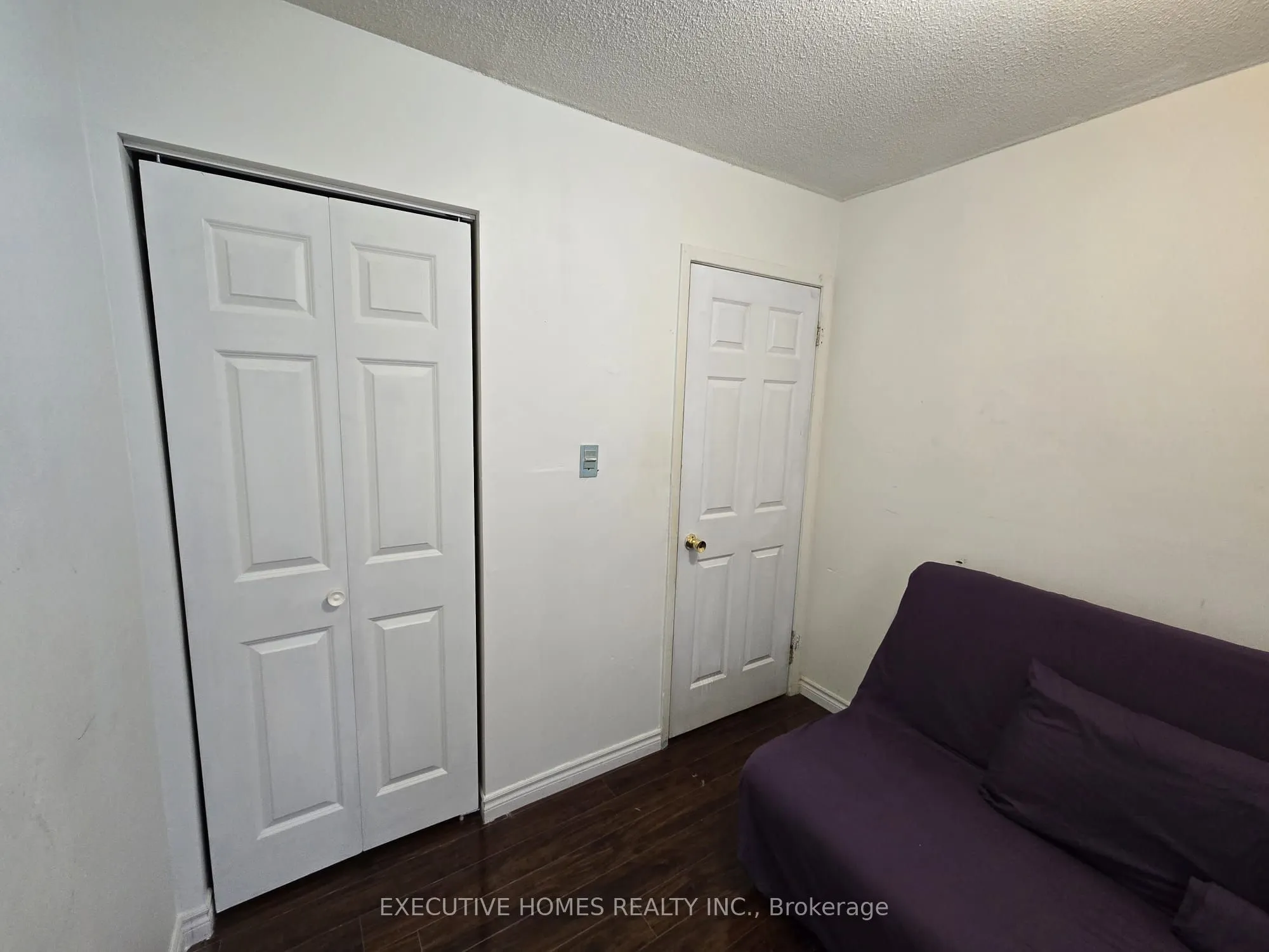 61 Collins Crescent, #60
