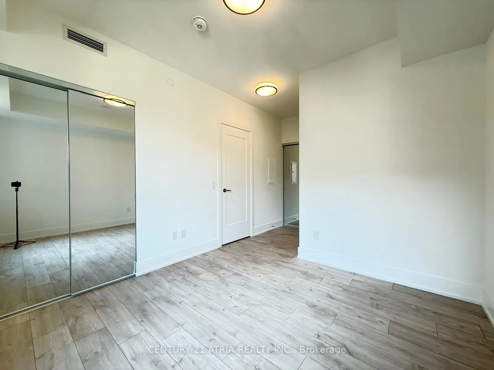 259 The Kingsway, #324