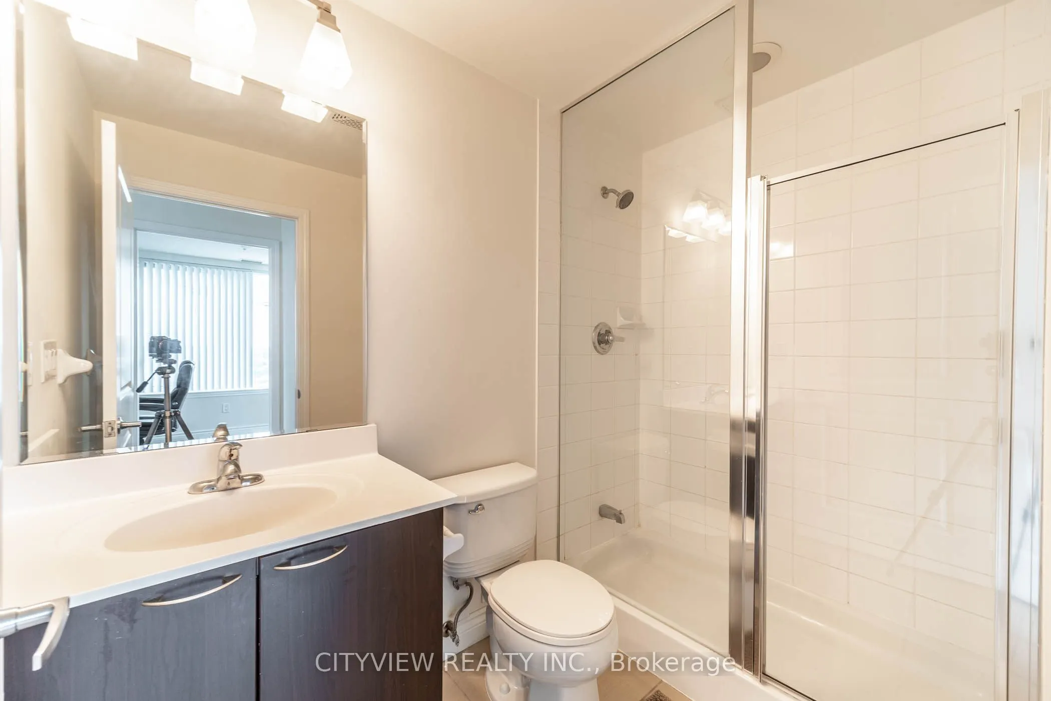 385 Prince Of Wales Drive, #911