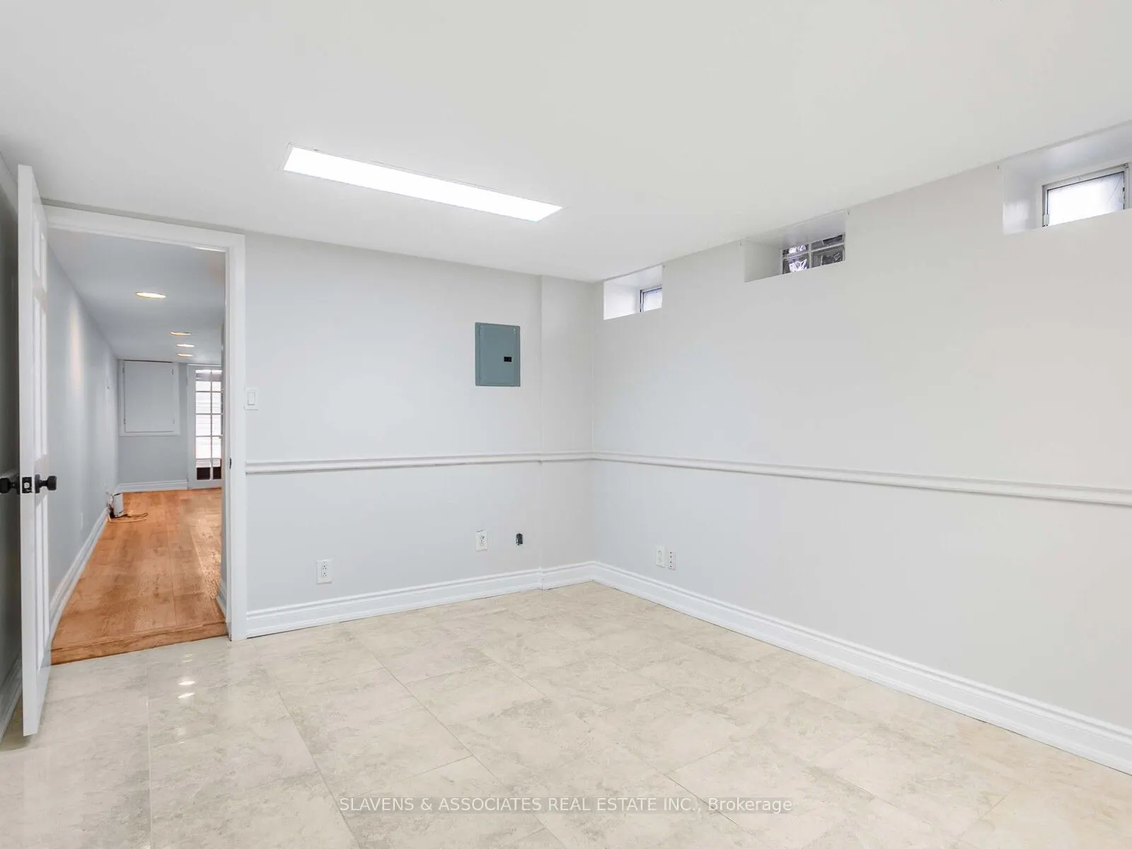 213B Blackthorne Avenue, #Basement