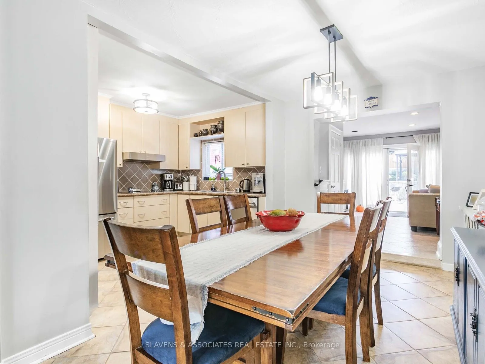 213B Blackthorne Avenue, #Main and 2nd Floor