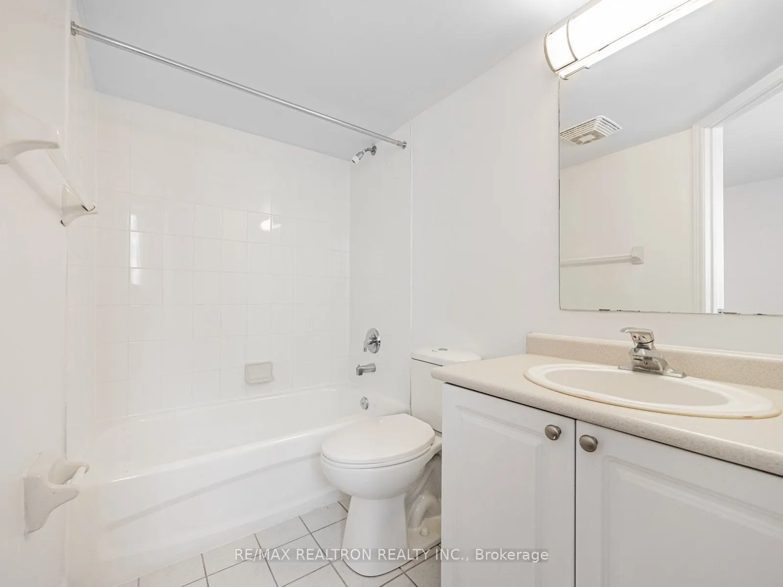 1407 Dupont Street, #110