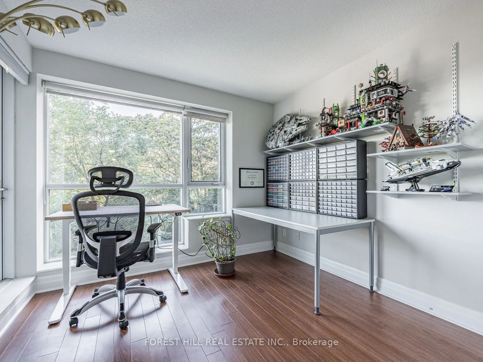 20 Gothic Avenue, #216