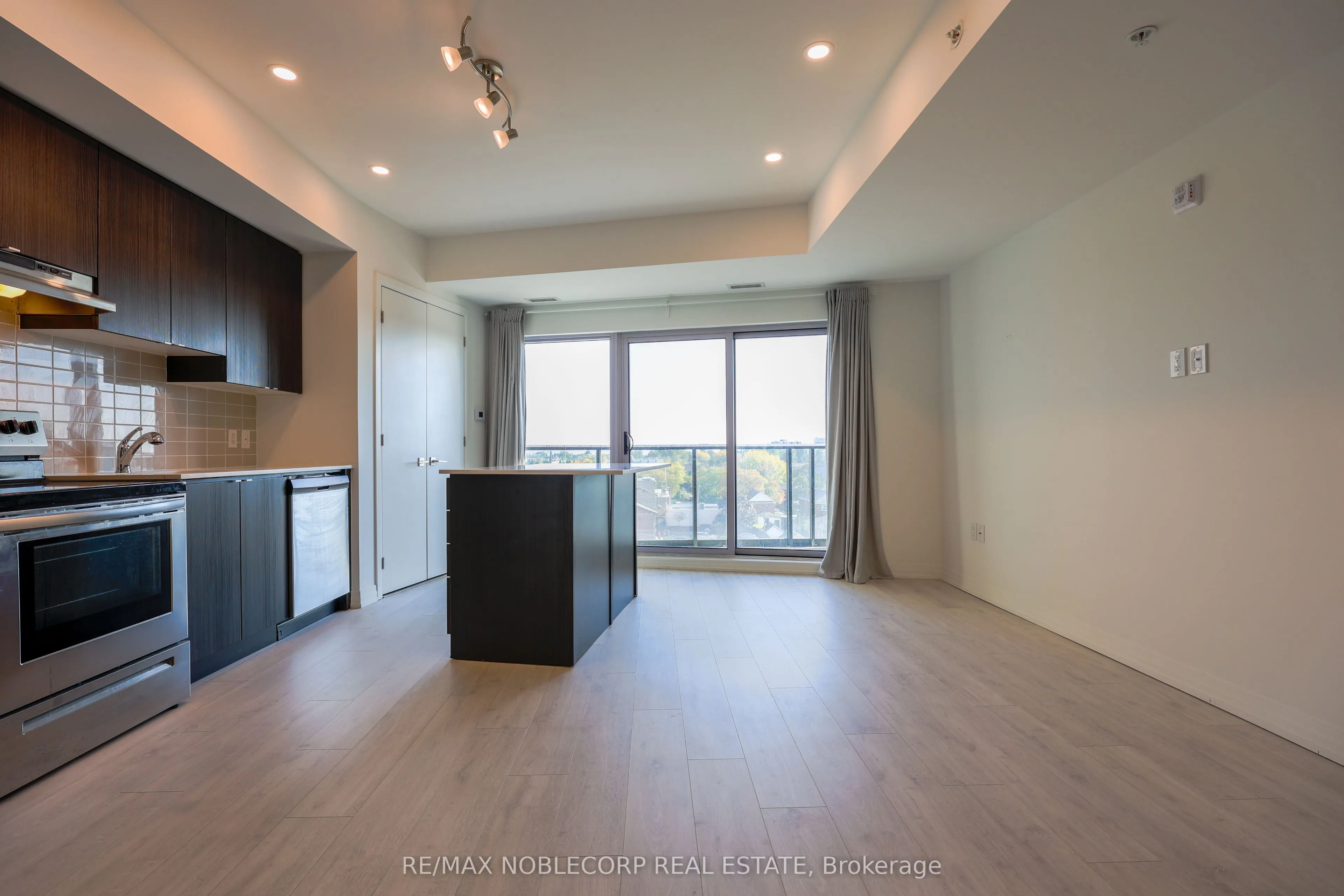 408 Browns Line, #510