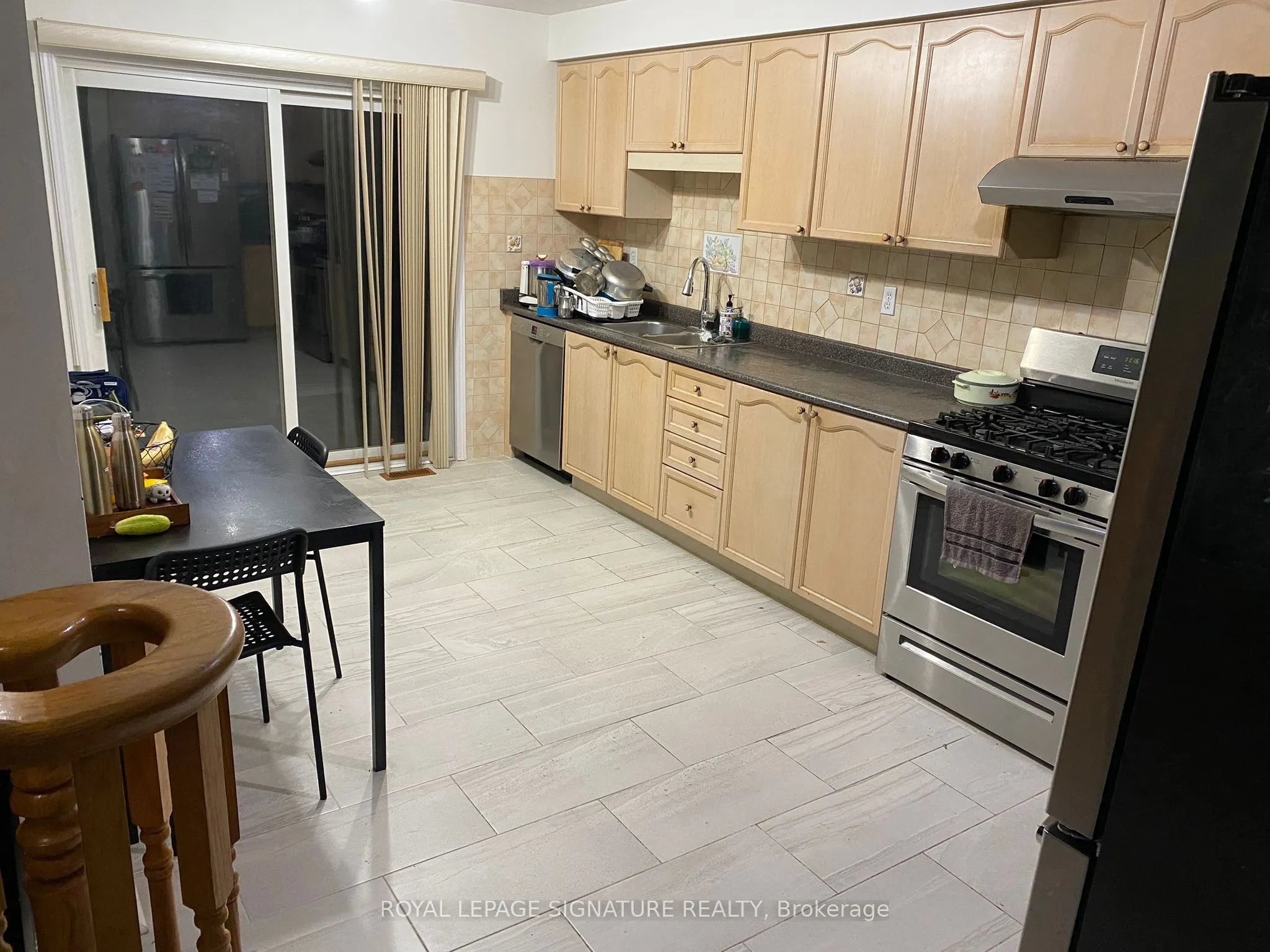1025 Barclay Circle, #Upper