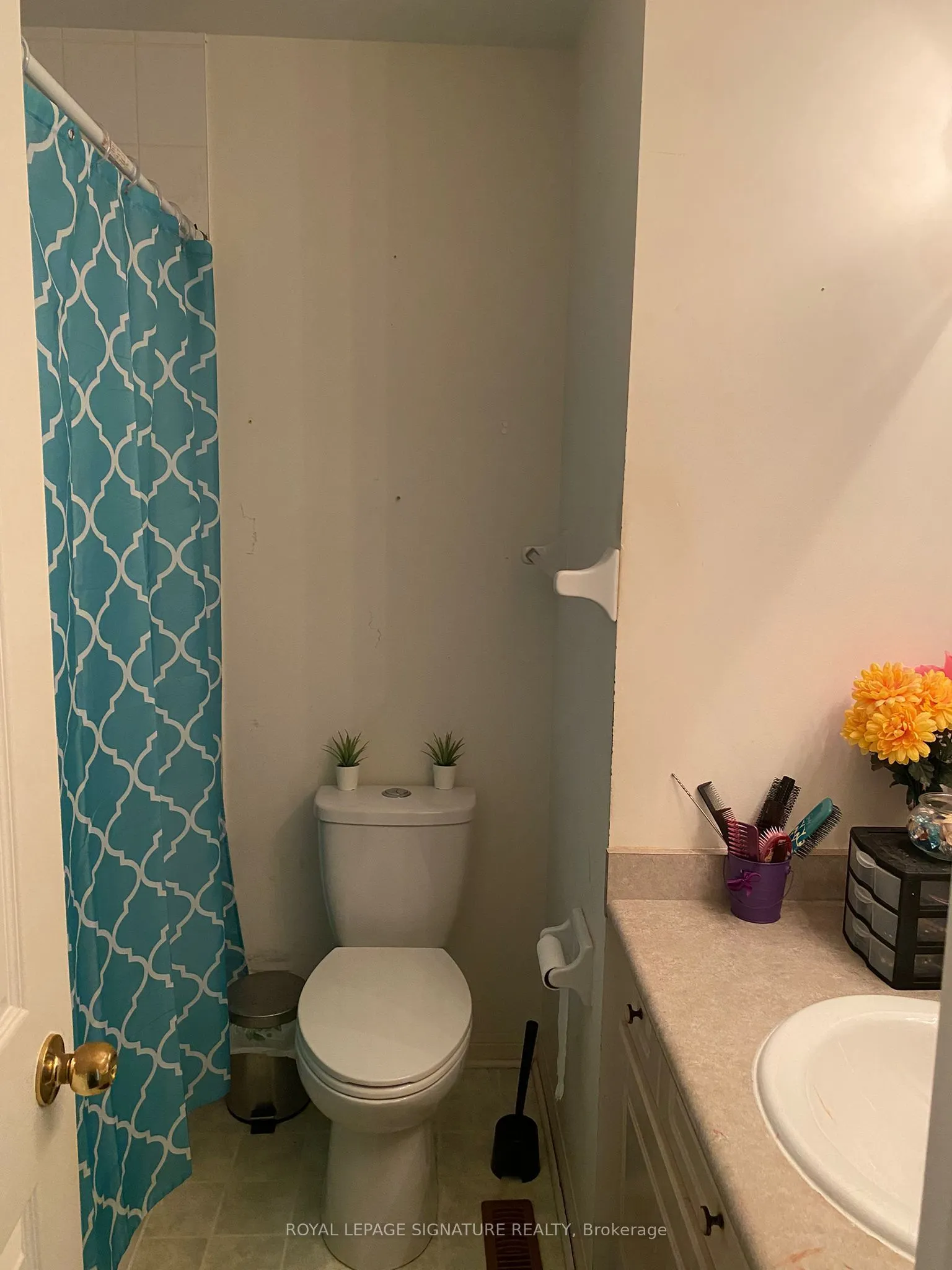 1025 Barclay Circle, #Upper