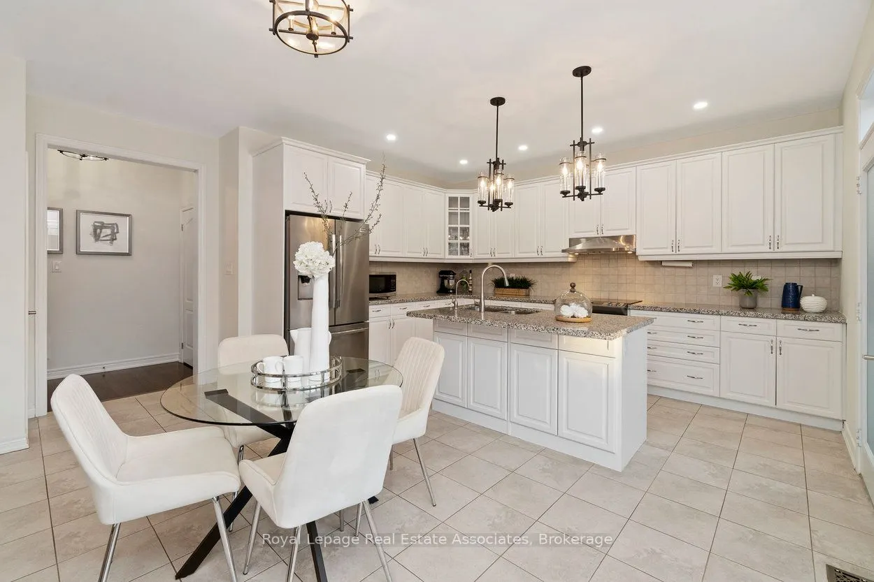 68 Jolana Crescent