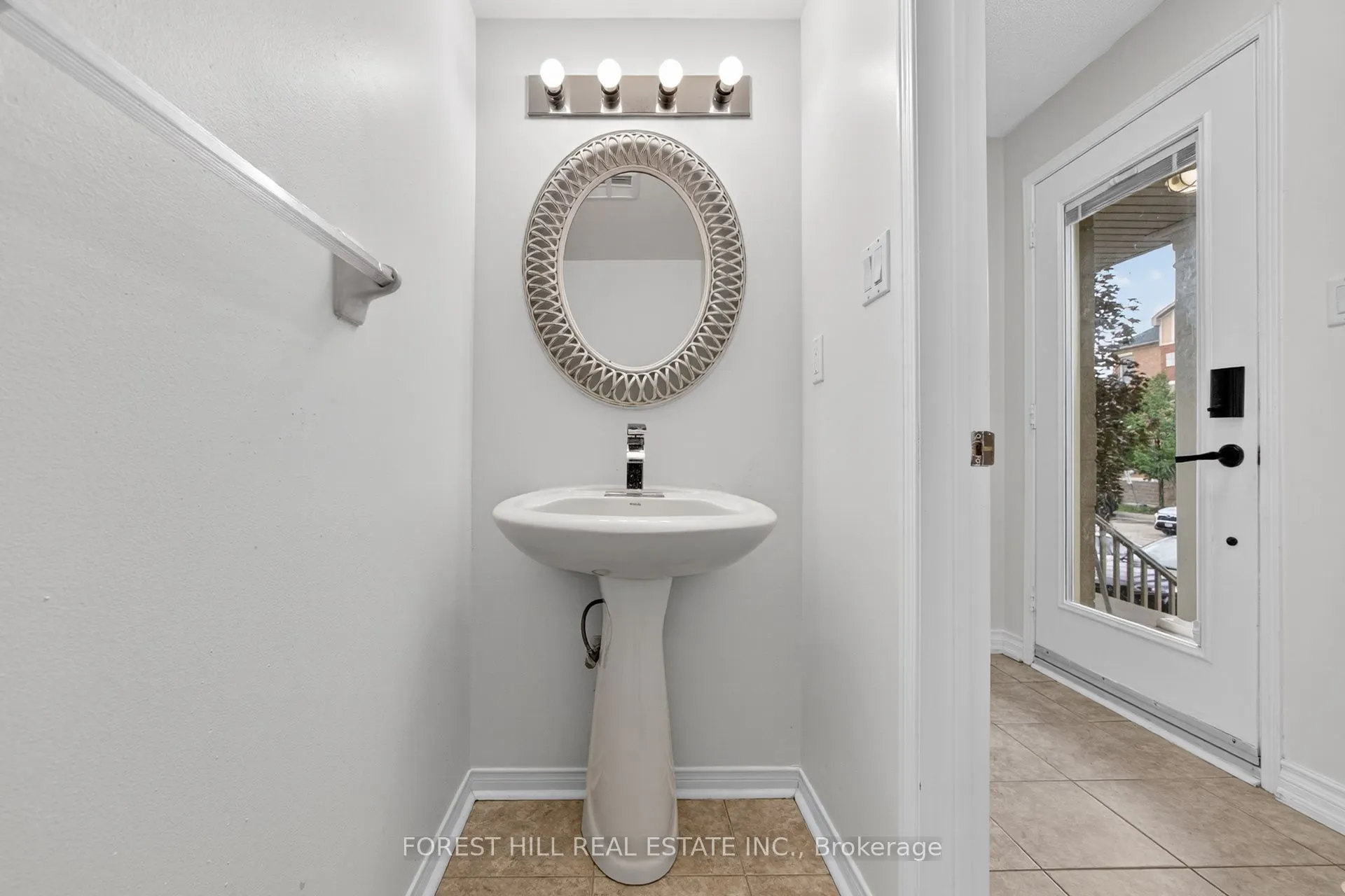 5050 Intrepid Drive, #20