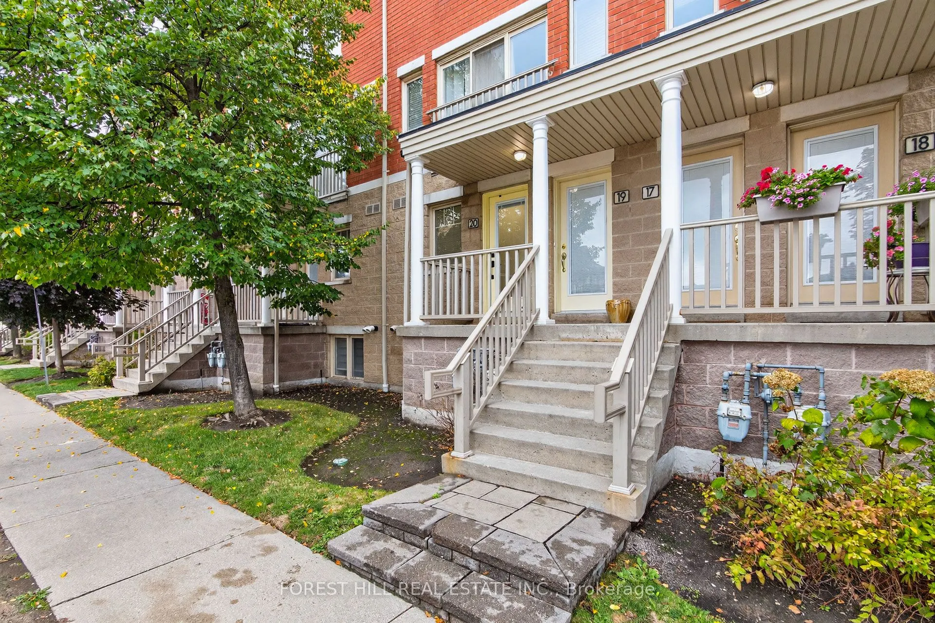 5050 Intrepid Drive, #20