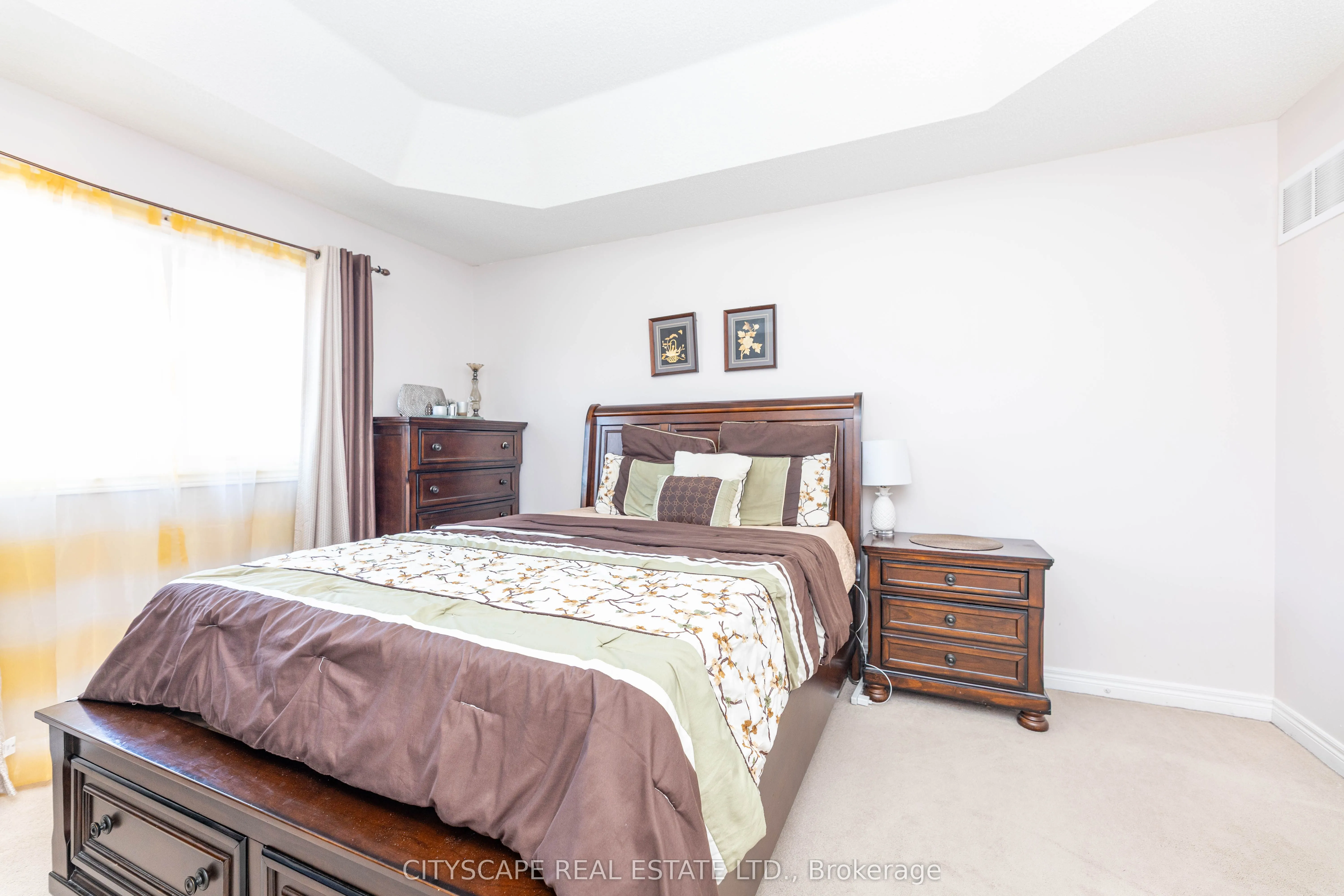 875 Oasis Drive