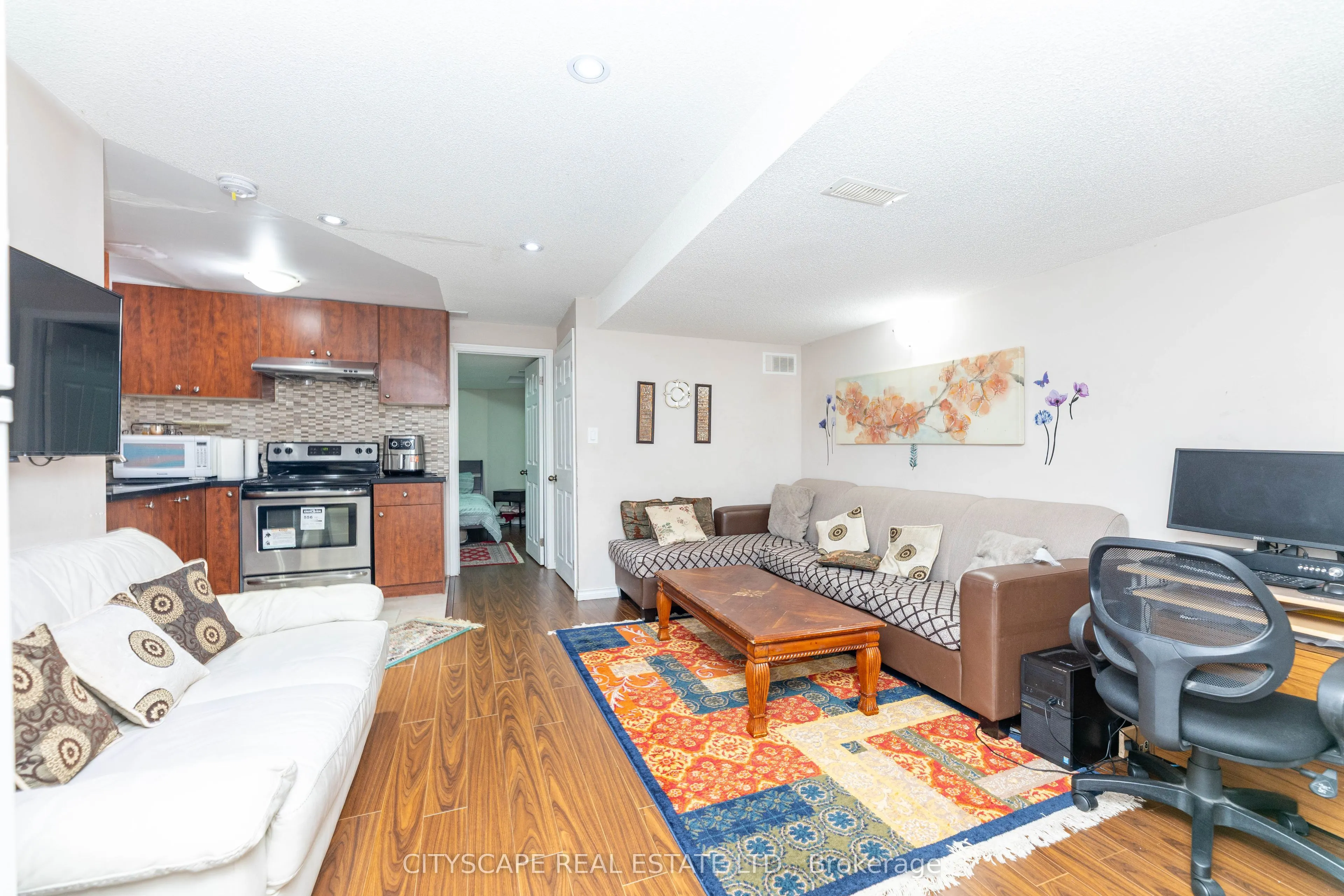 875 Oasis Drive
