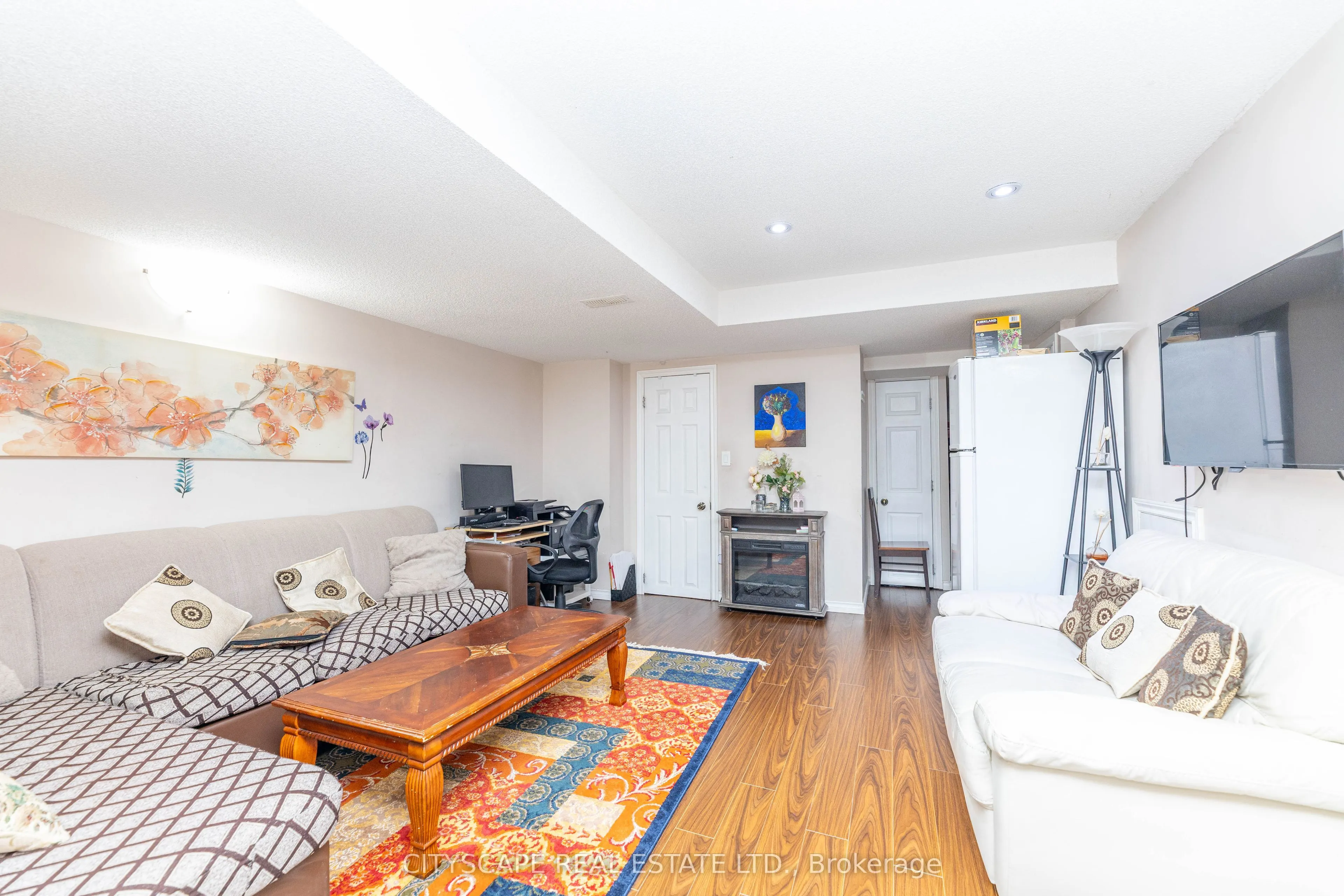 875 Oasis Drive