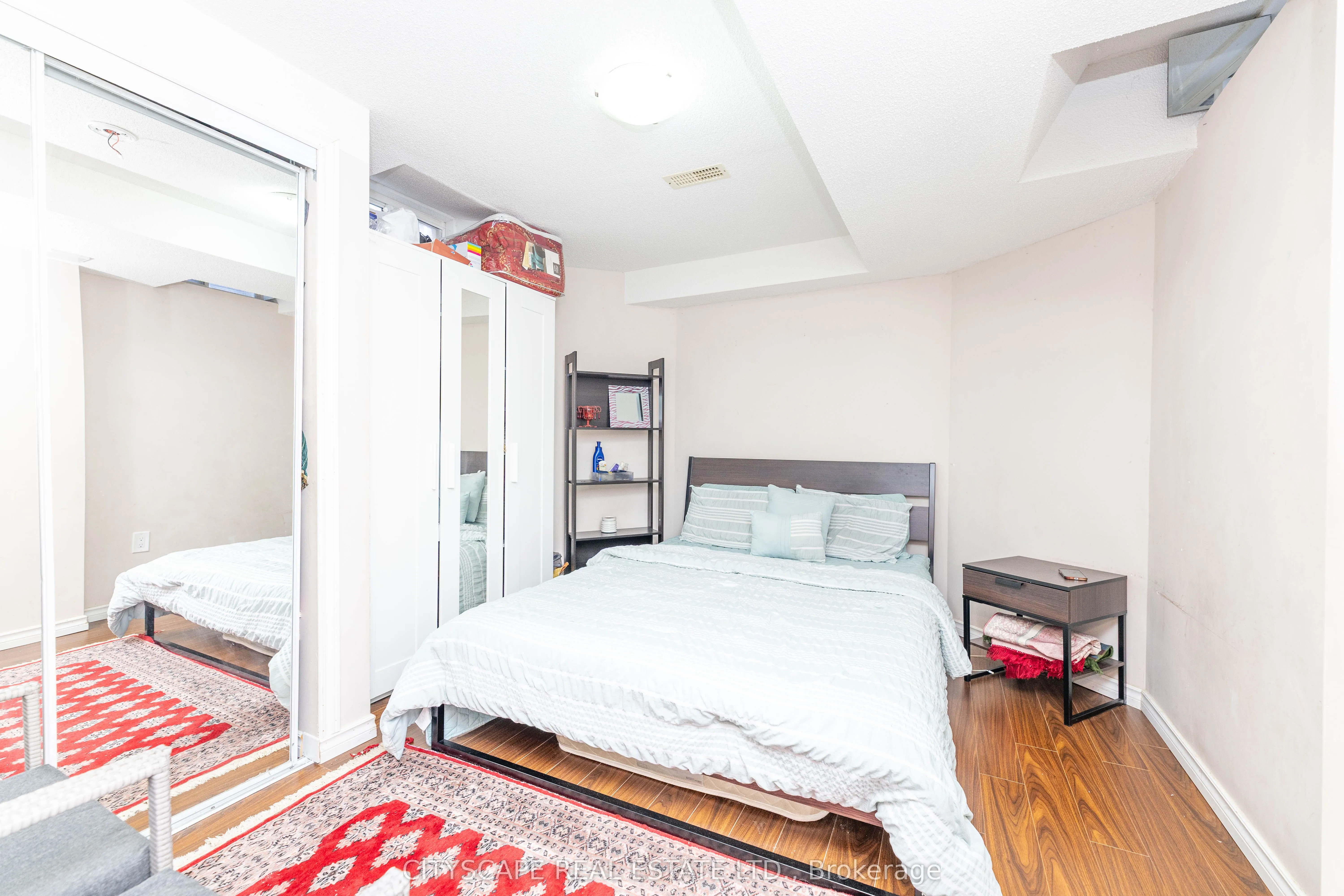 875 Oasis Drive