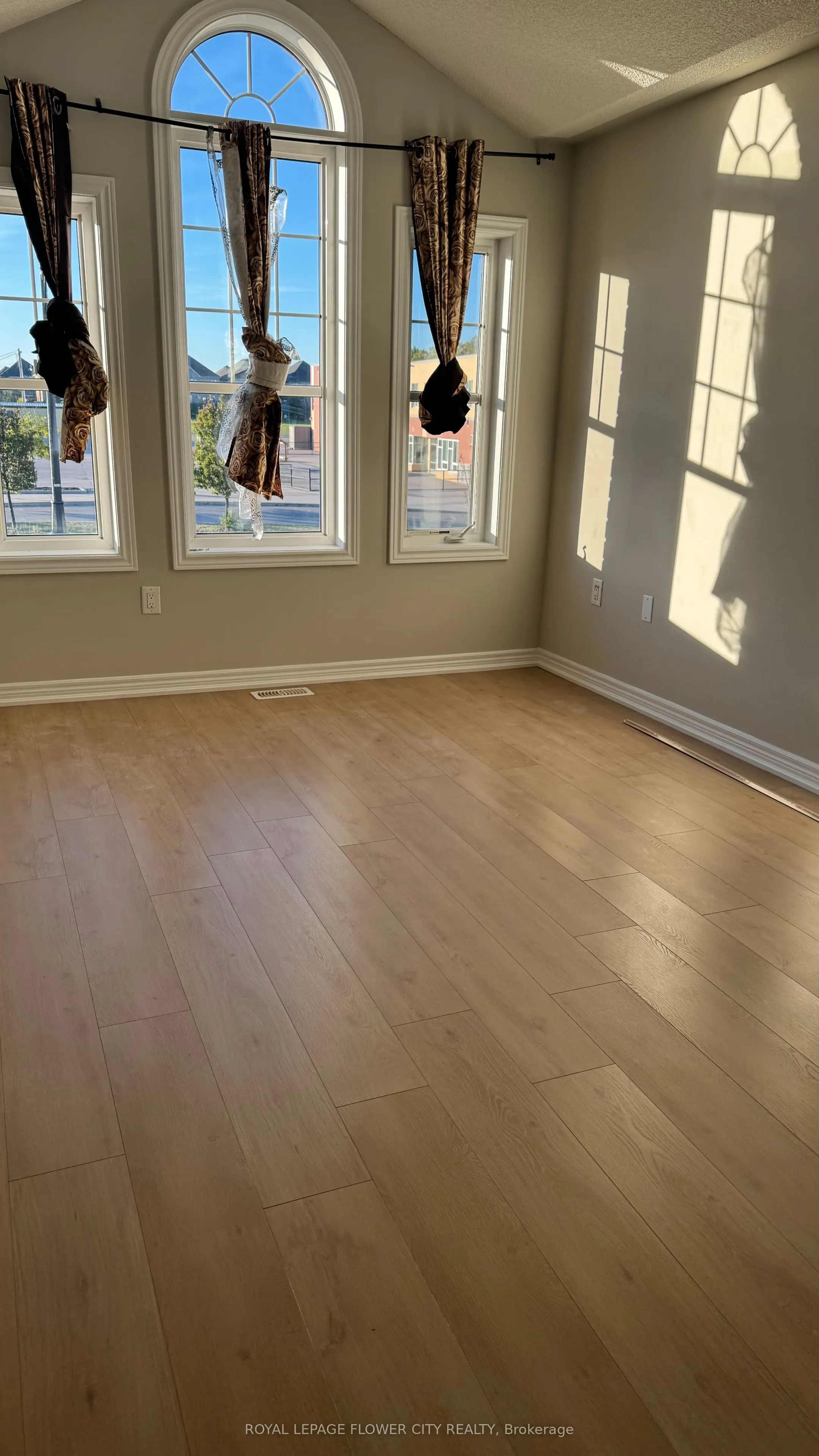5 Antibes Drive